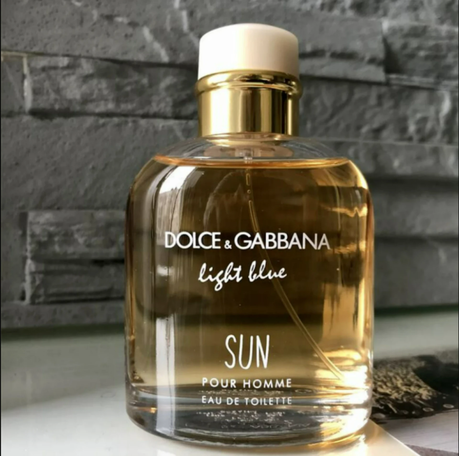 Dolce & Gabbana Light Blue Sun Pour Homme EDT fújósok