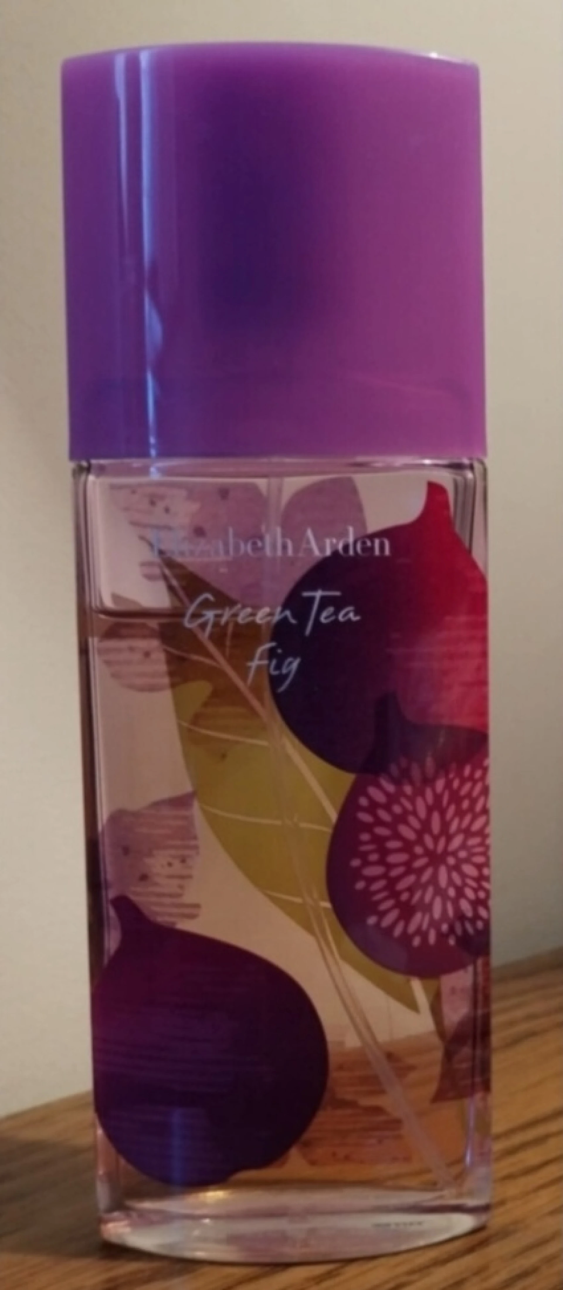 RITKA ! Elizabeth Arden Green Tea Fig EDT üvegében