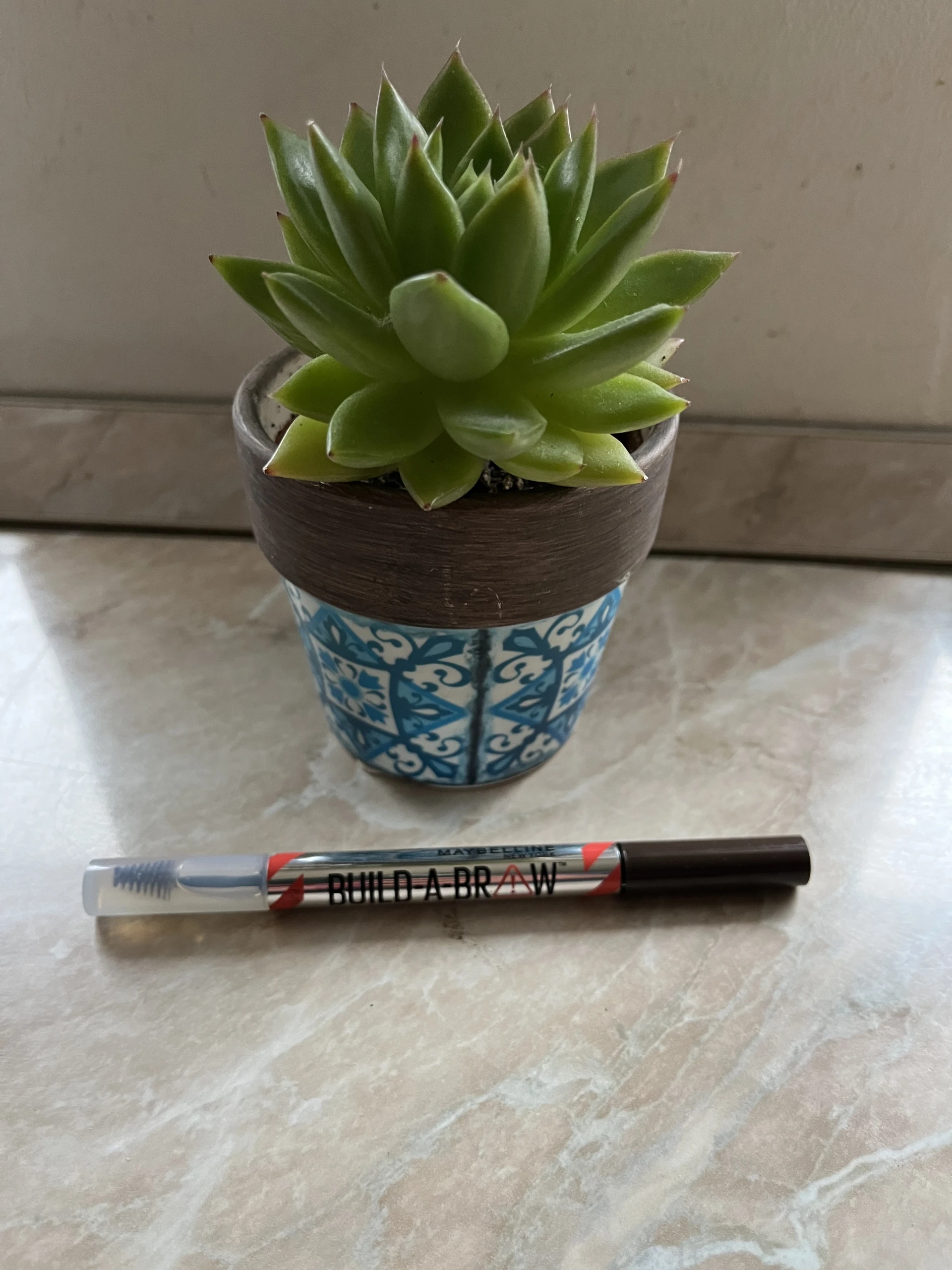 Maybelline szemöldökceruza 2in1