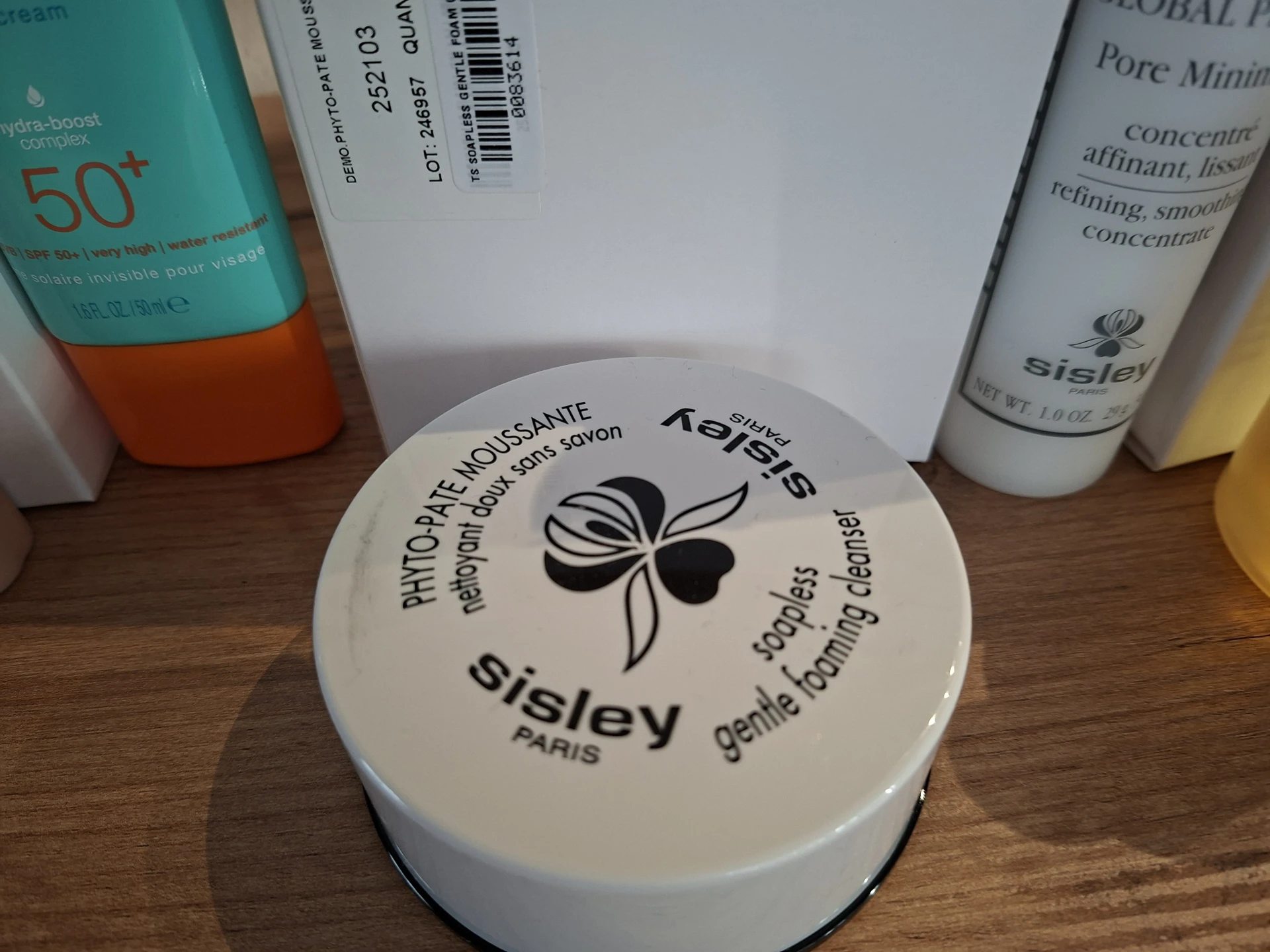 Sisley The Soapless Gentle Foaming Cleanse