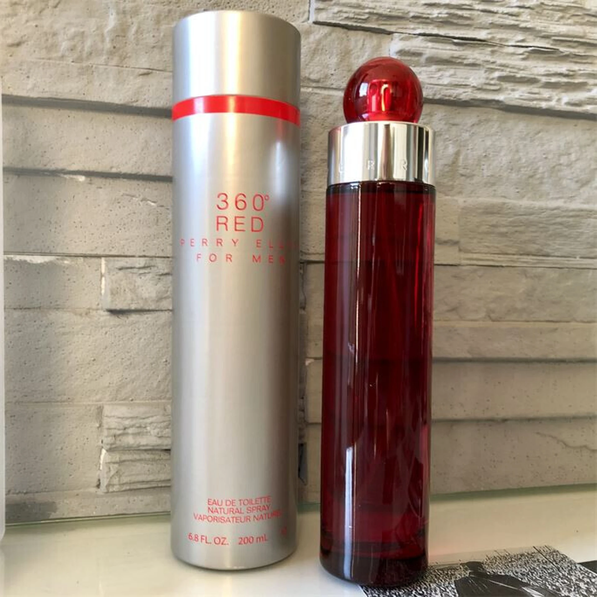 Perry Ellis 360° Red for Men fújósok (Armani Acqua di Gio alternatíva)