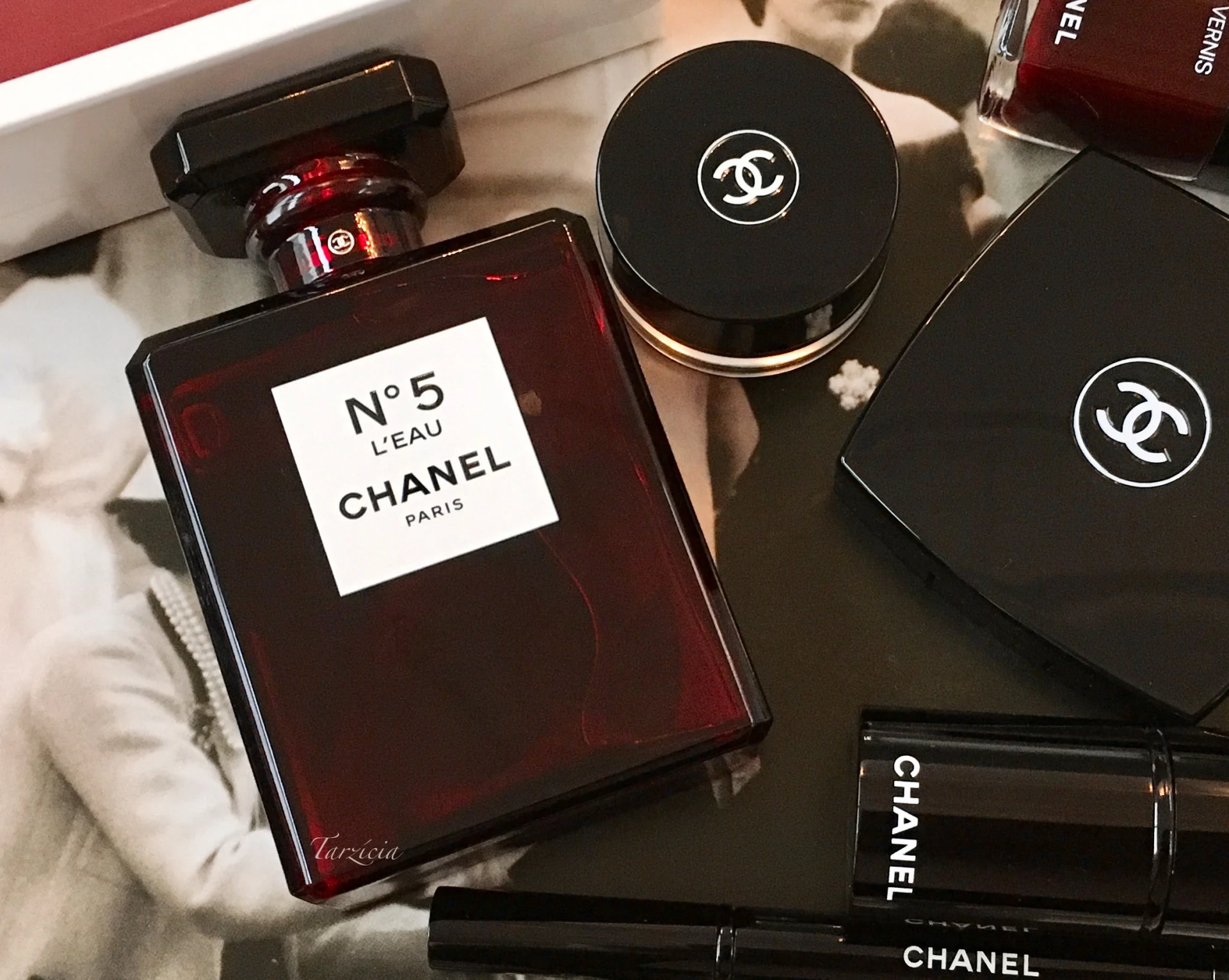 LIMITÁLT KIADÁS - Chanel N°5 Red Edition L'Eau EDT és EDP ❤️