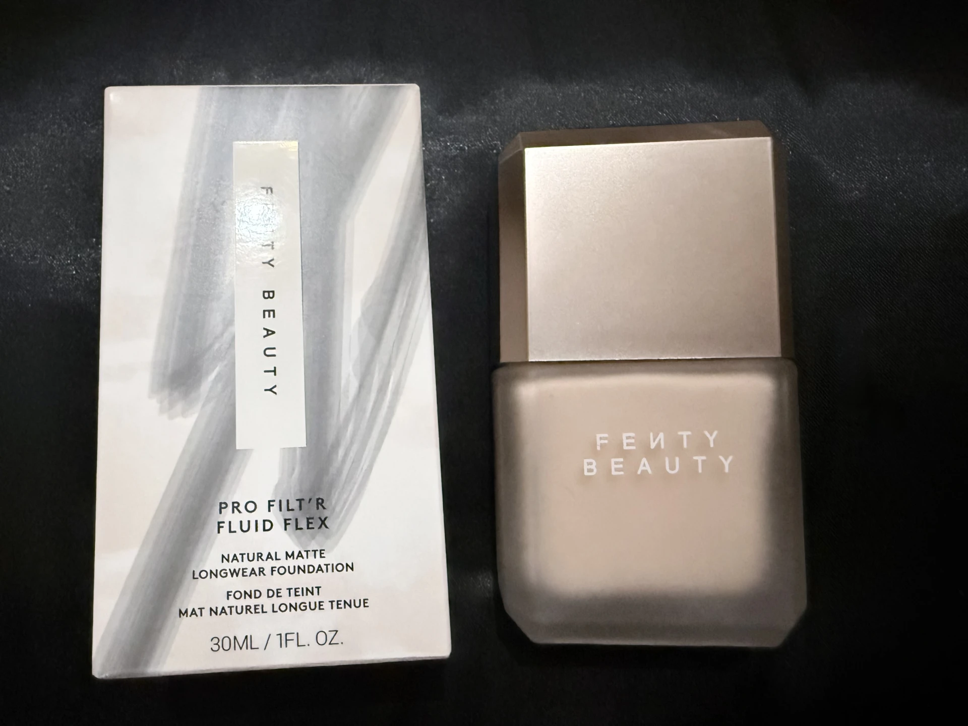 Fenty Fluid flex alapozó - 116C
