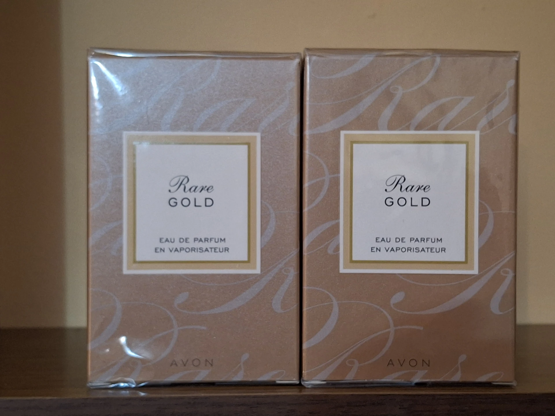 Avon Rare Gold