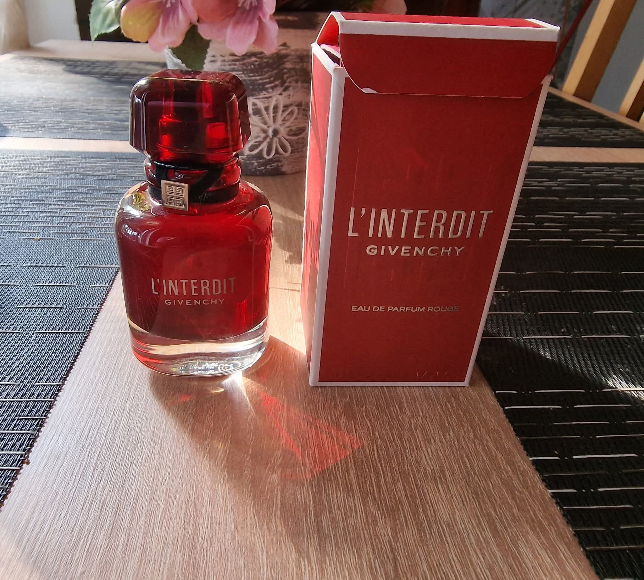 Givenchy L'INTERDIT Rouge