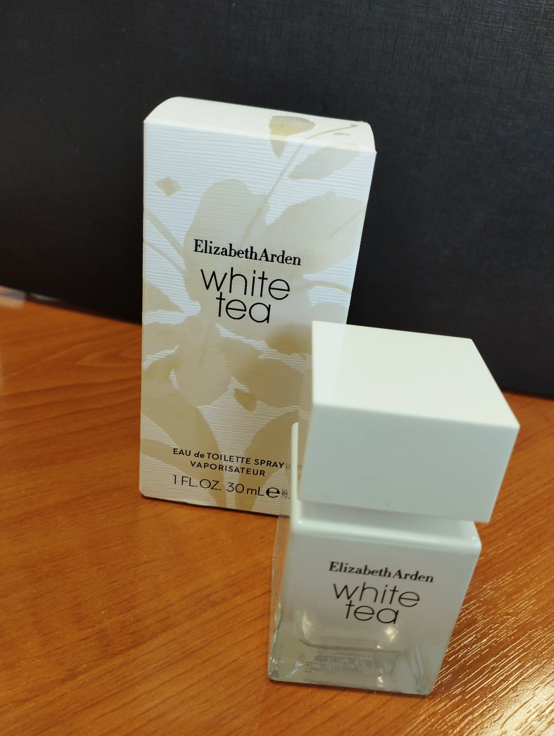 Elizabeth Arden White Tea EDT