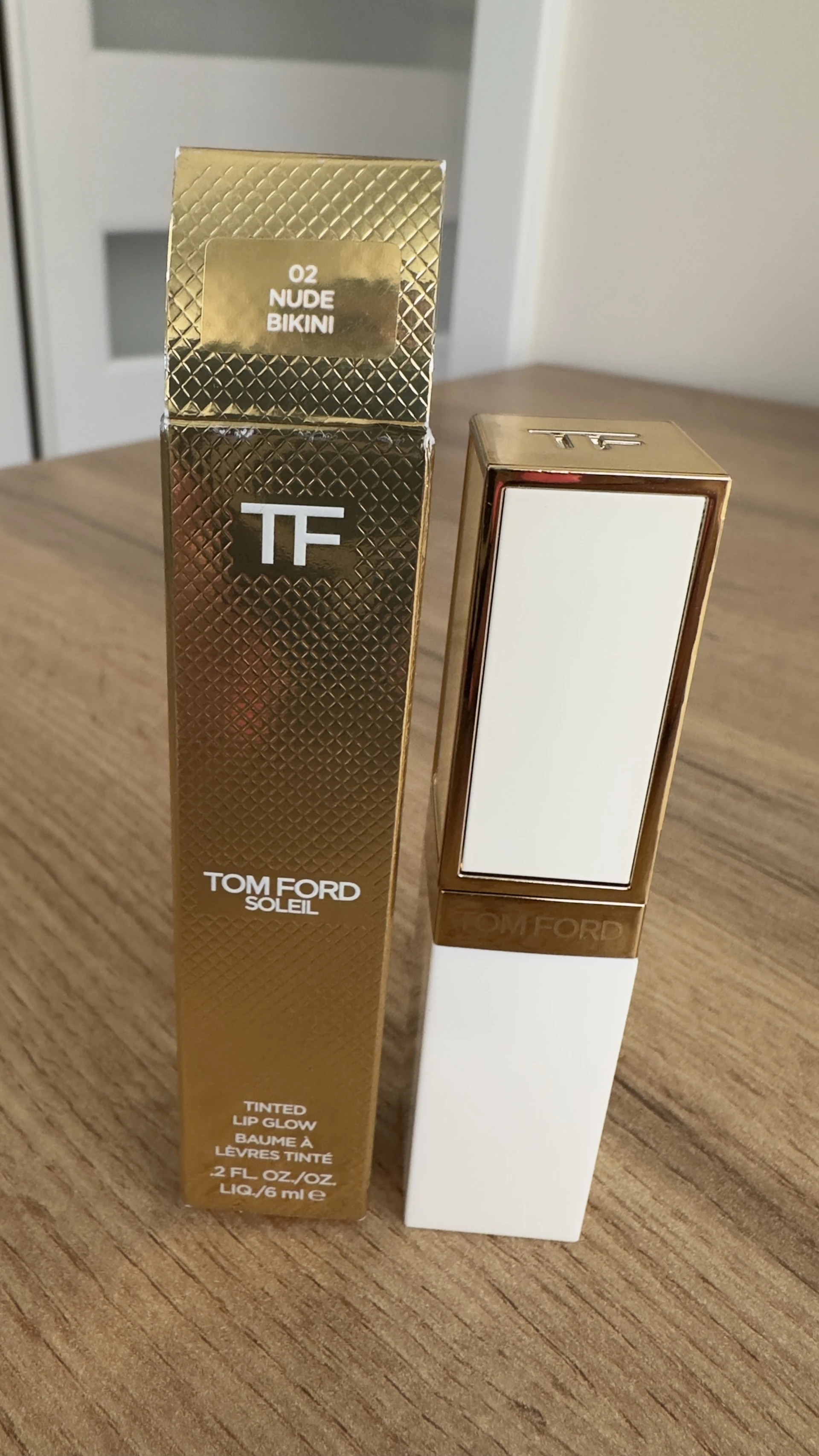 Tom Ford Soleil lip glow-02 Nude Bikini