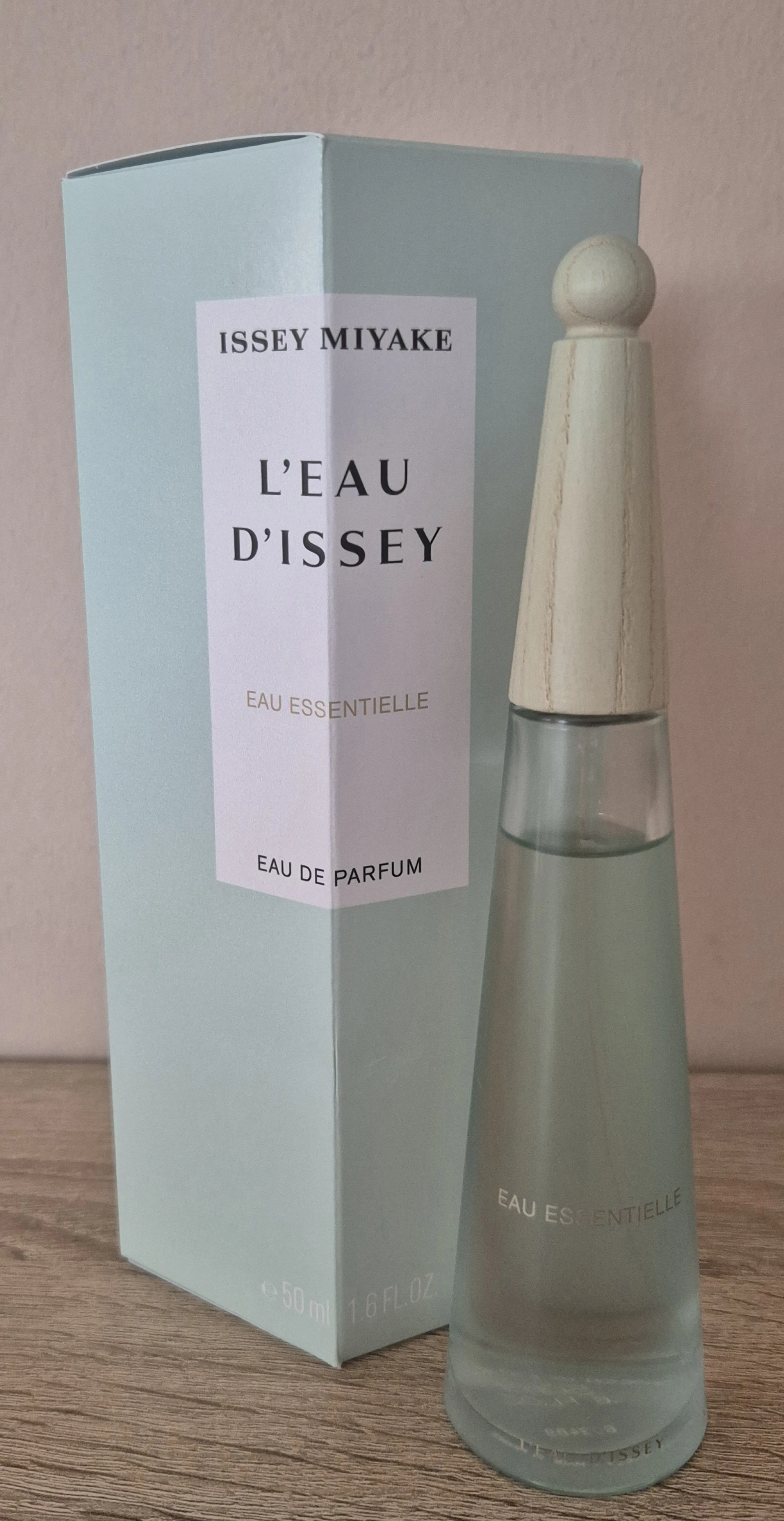 Issey Miyake L'Eau d'Issey Eau Essentielle 50 ml