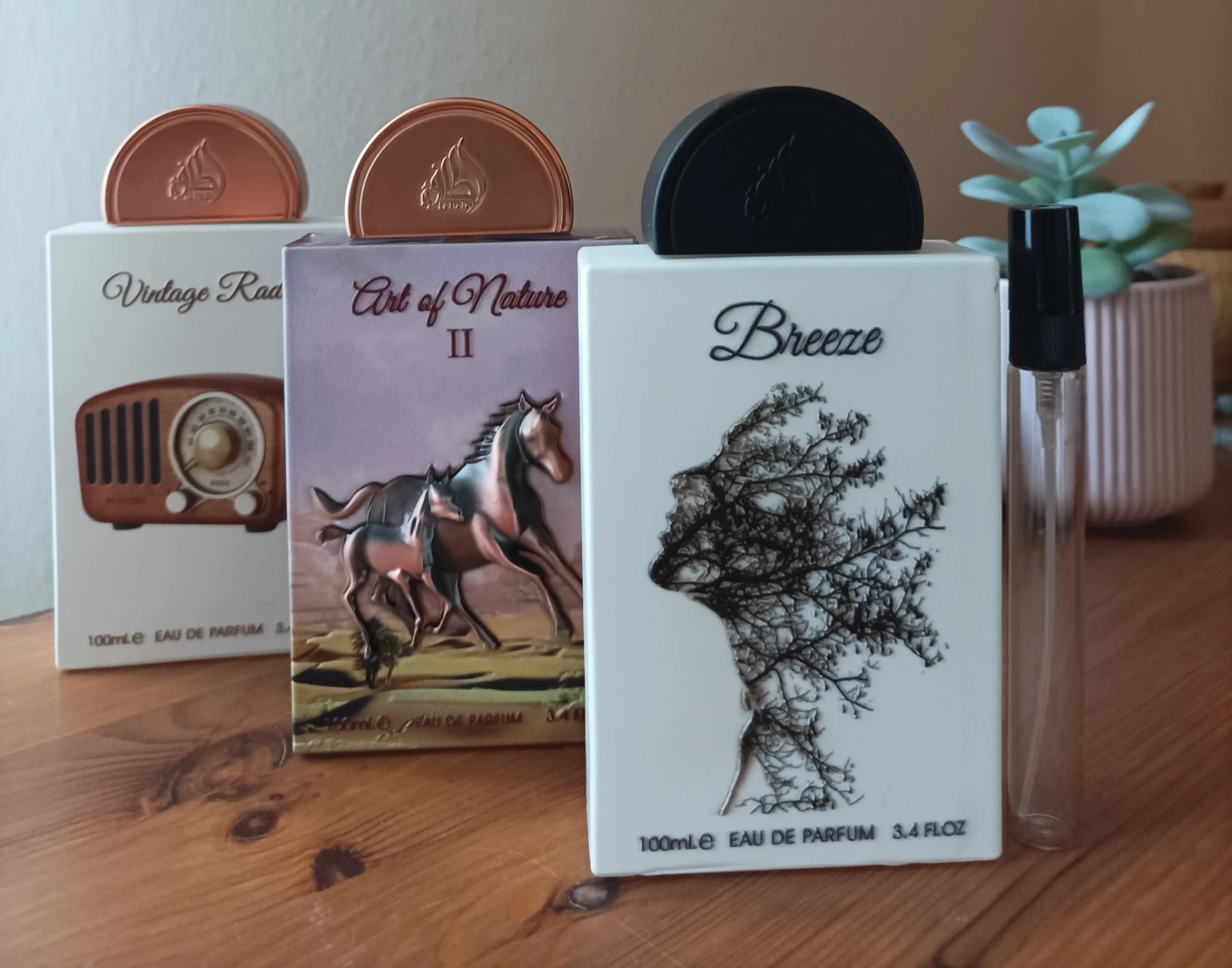 Lattafa Breeze EDP