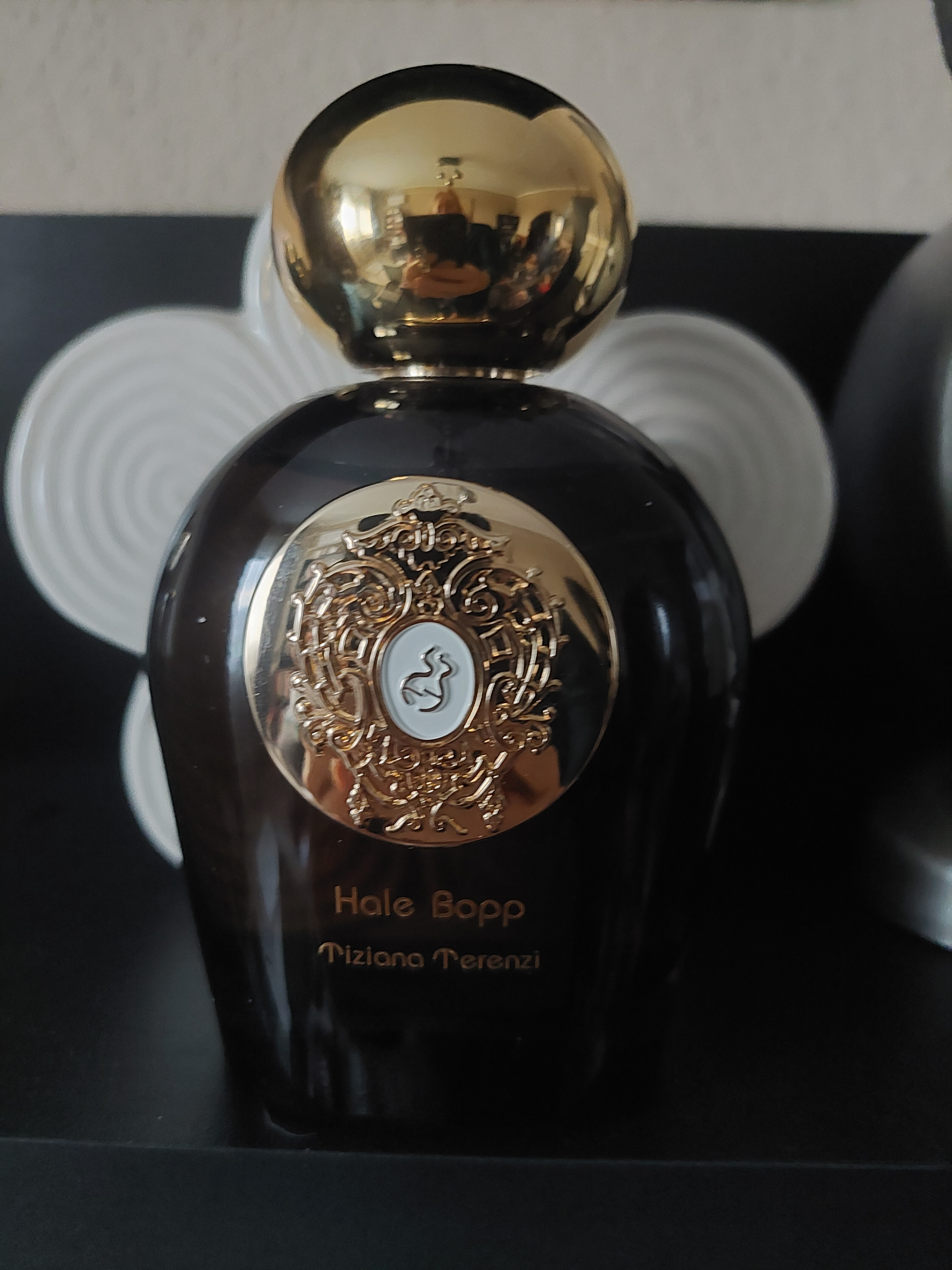 Tiziana Terenzi Hale Bopp