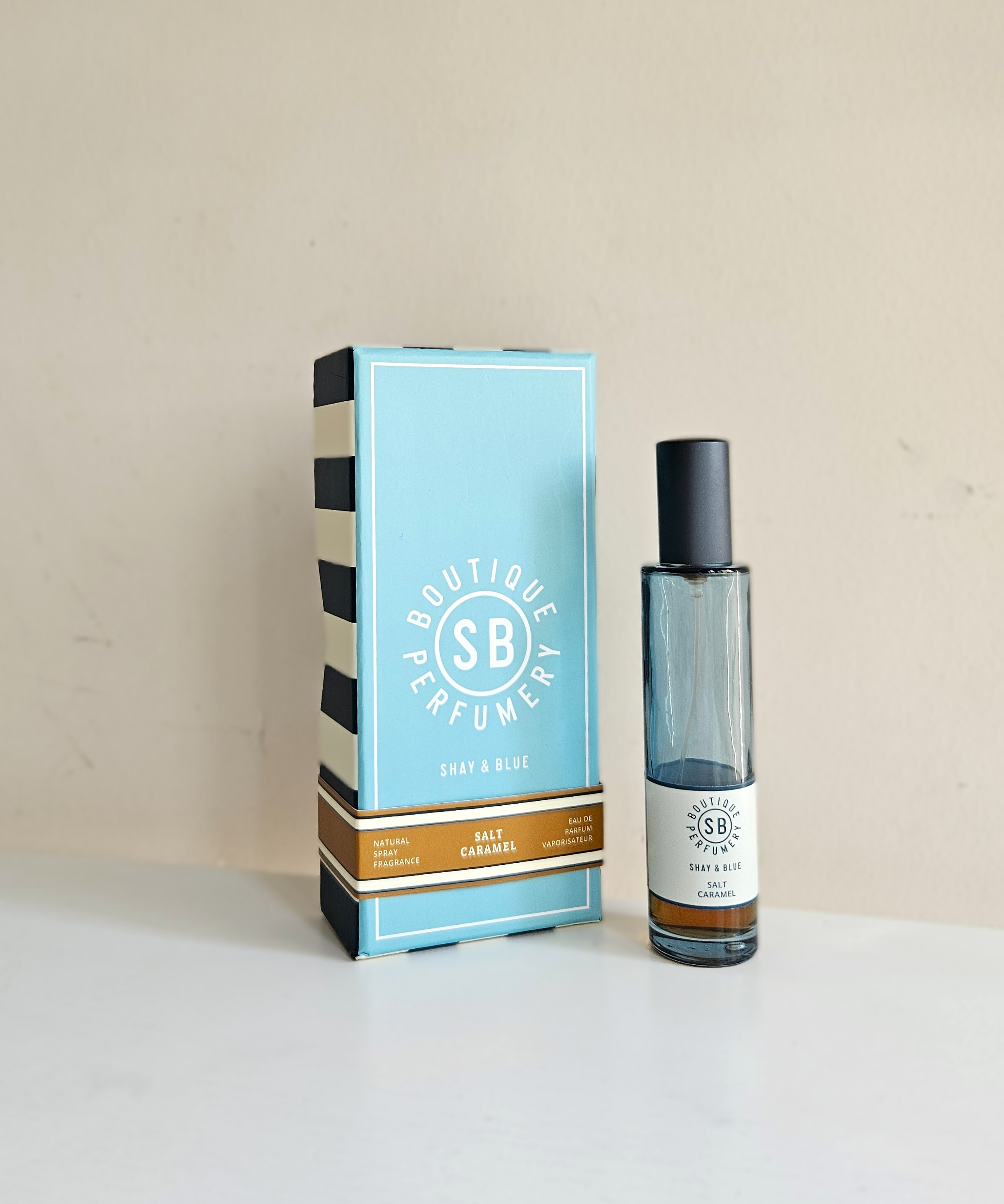 Üveges maradék Shay & Blue Salt Caramel