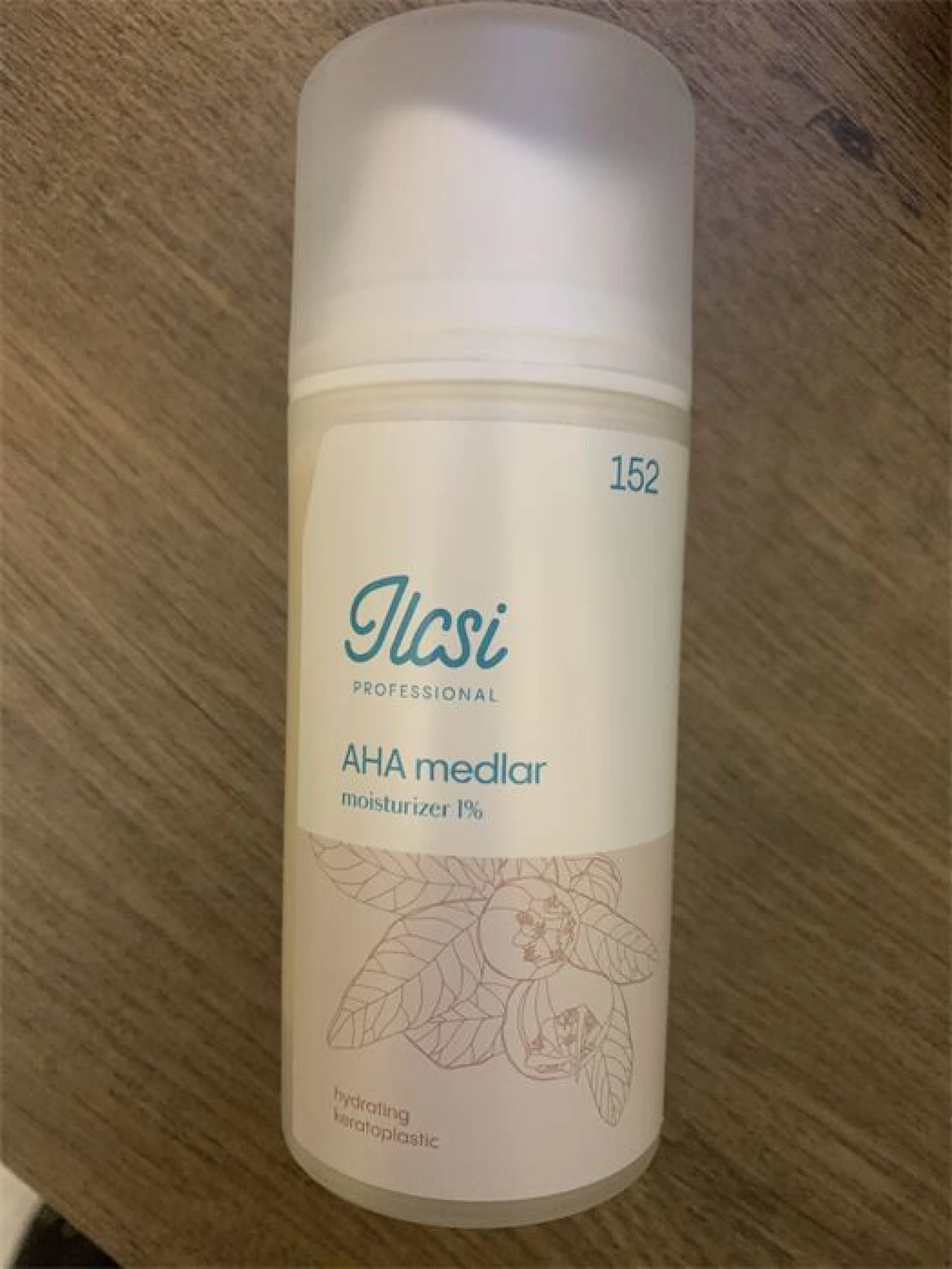 Ilcsi 100ml AHA Naspolya krém