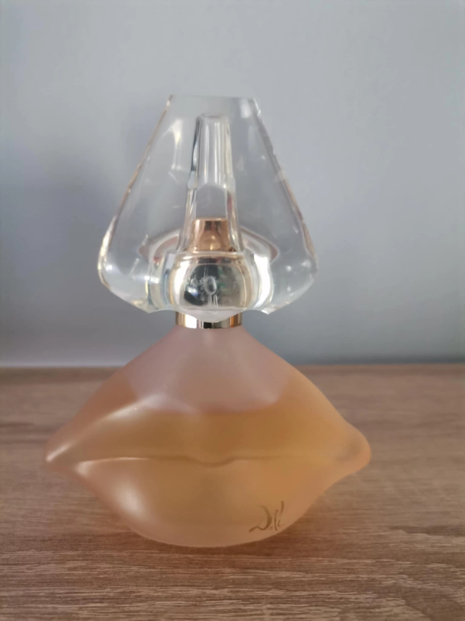 Salvador Dali Eau De Dali parfümszóróban