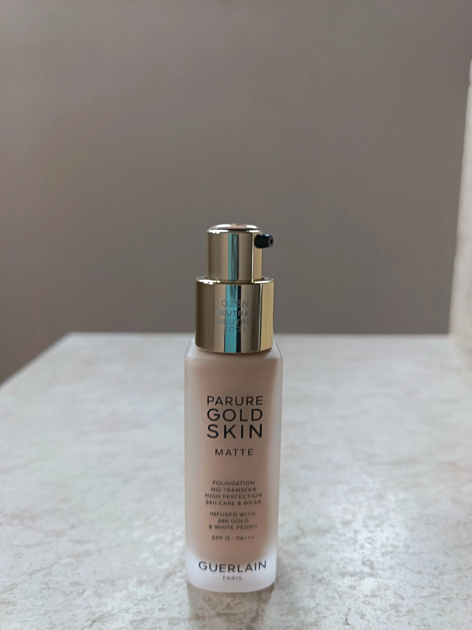 Guerlain Parure Gold Skin Matte alapozó