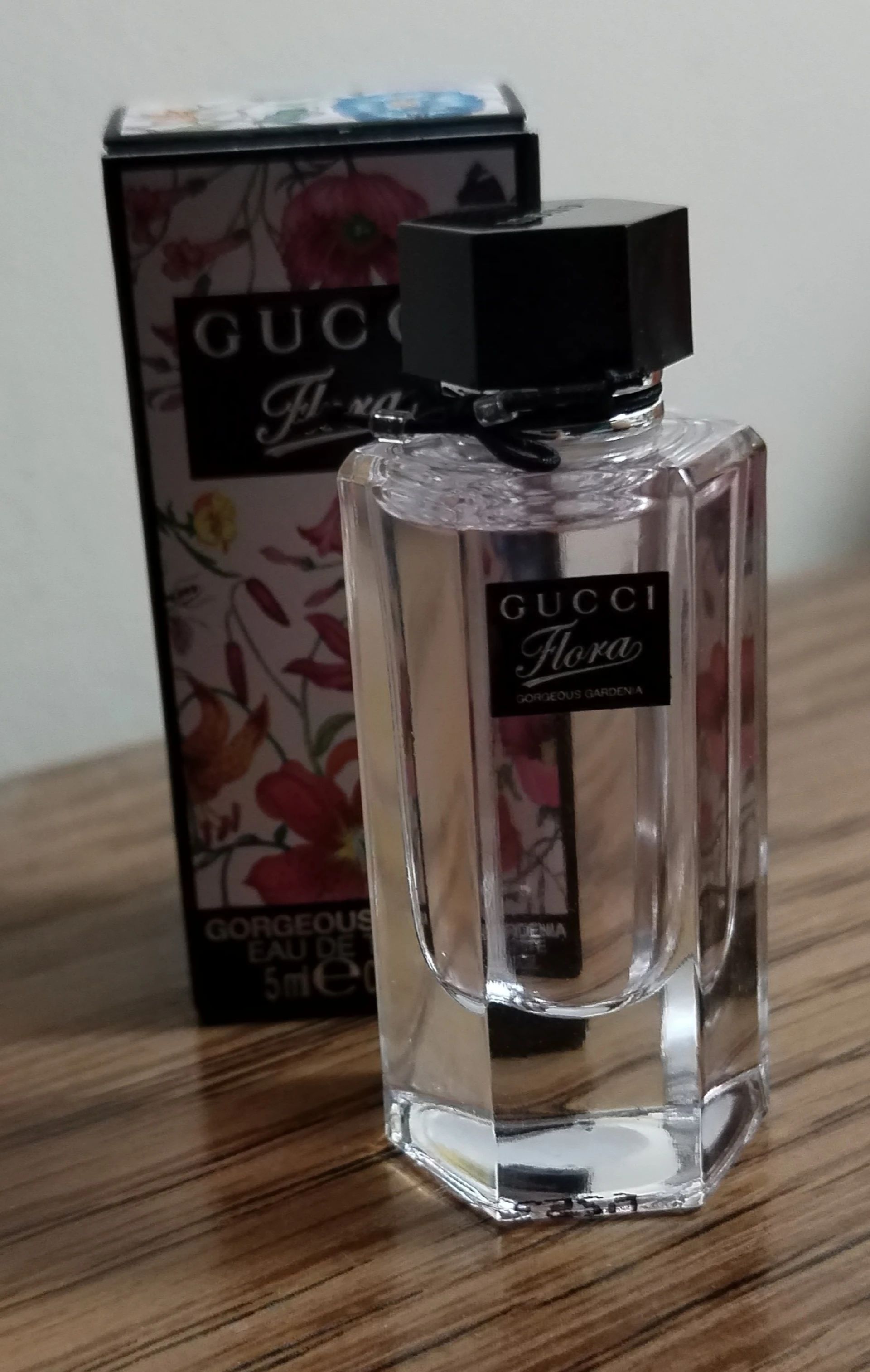 Gucci Flora Gorgeous Gardenia EDT