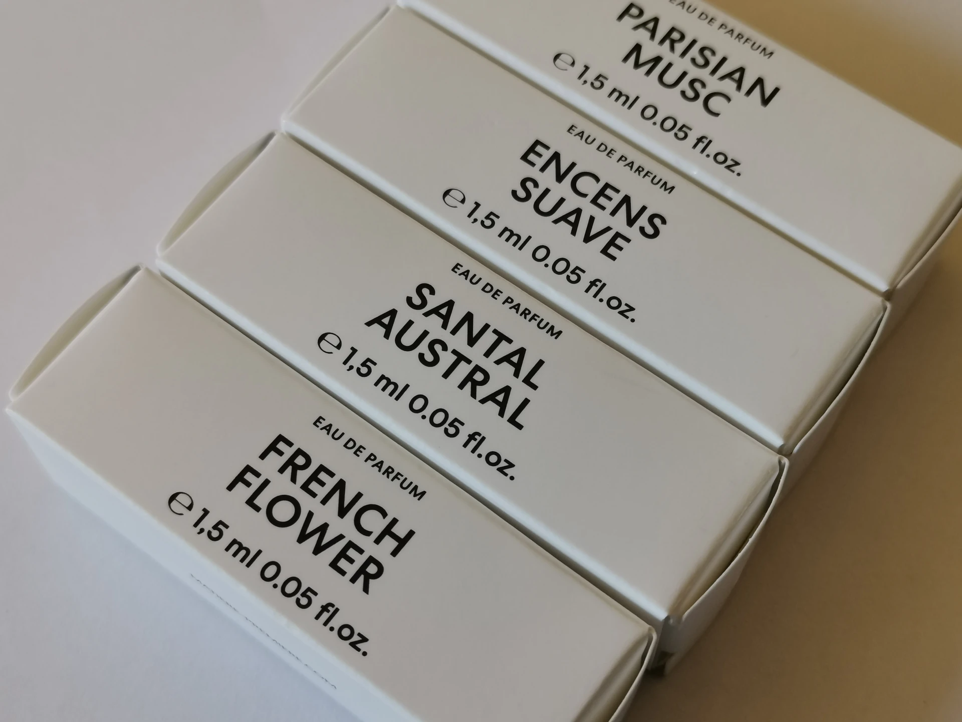 Matiere Premiere gyári minták Santal Austral Parisian Musc Encens Suave French Flower EDP