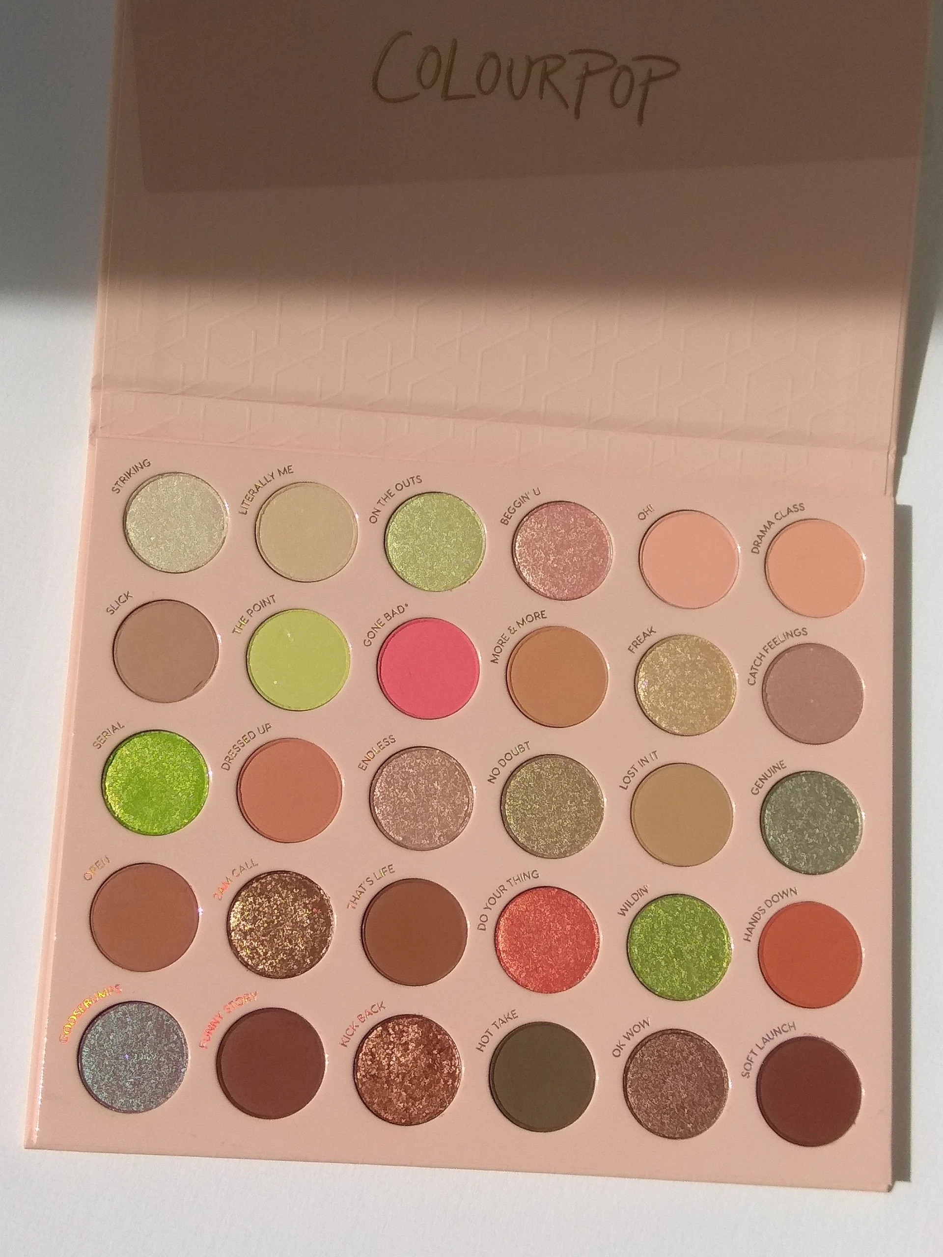 Új Colourpop Gettin' Fresh paletta