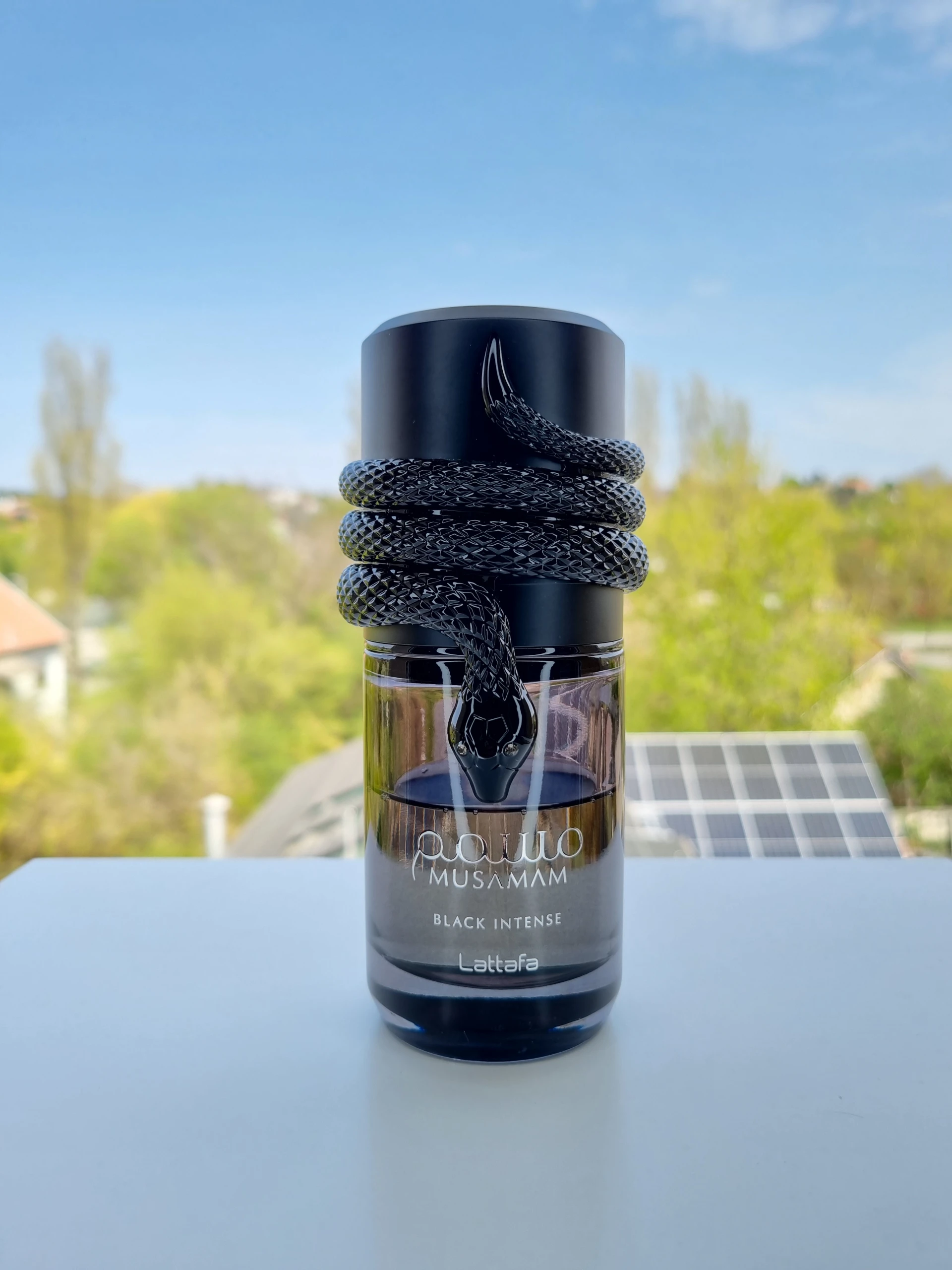 Lattafa – Musamam Black Dekant