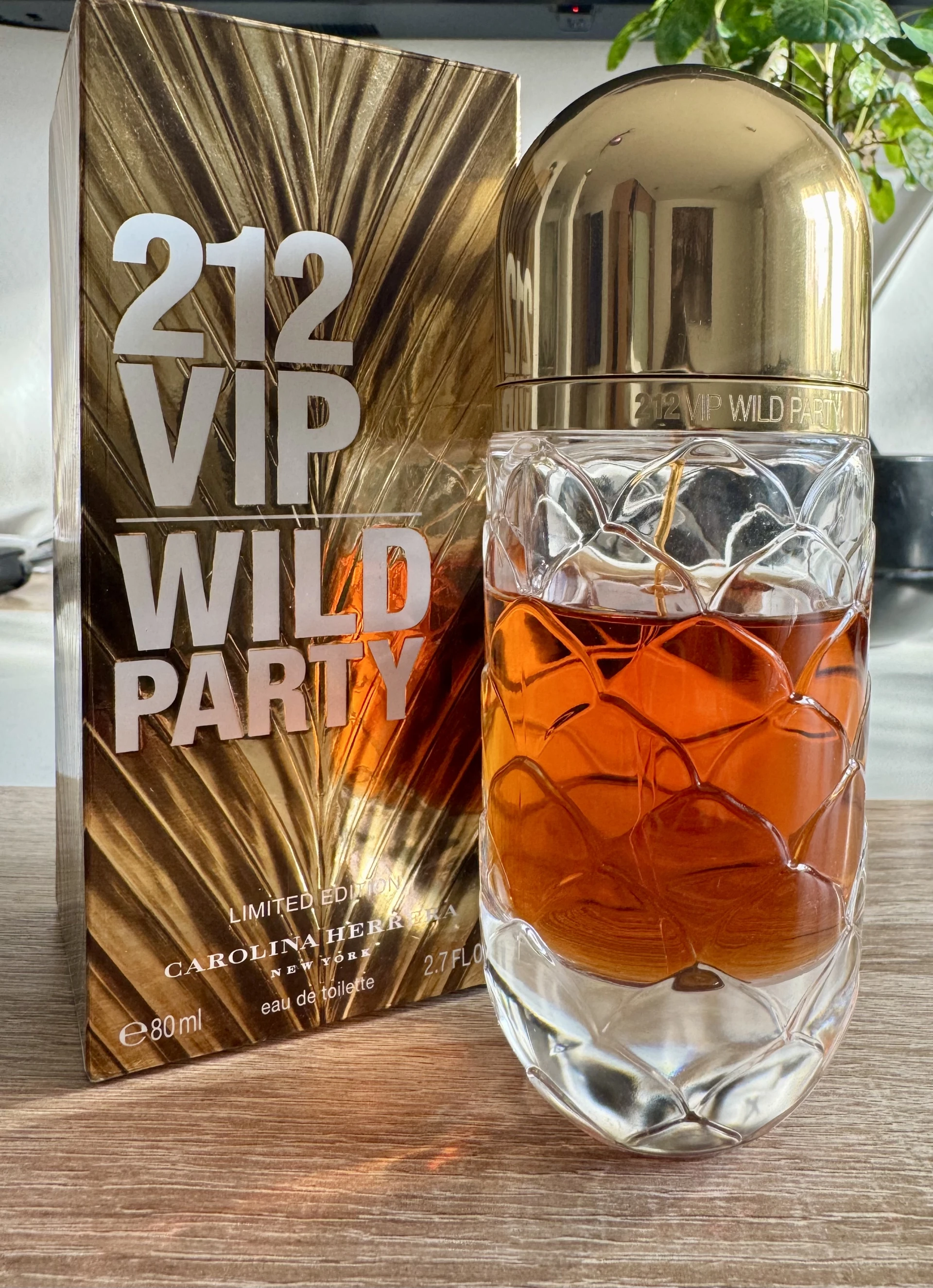 Üvegében, Carolina Herrera 212 VIP Wild Party