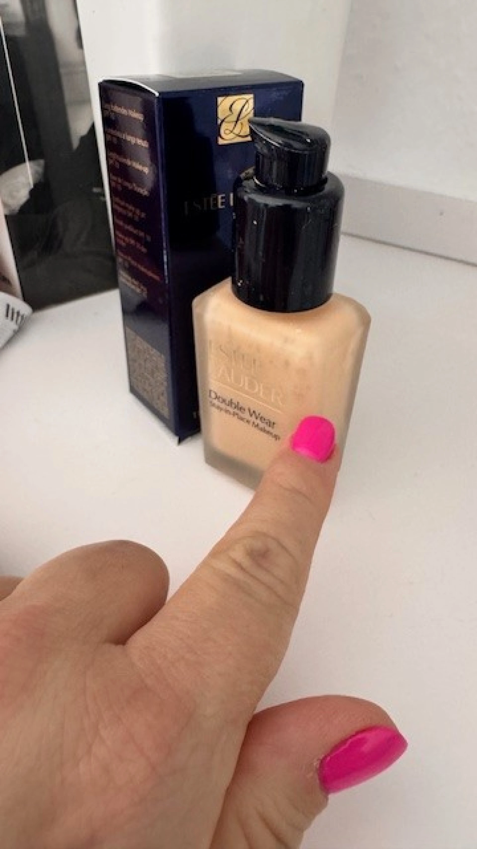 Estee Lauder double wear alapozó ajándék pumpával 1N1