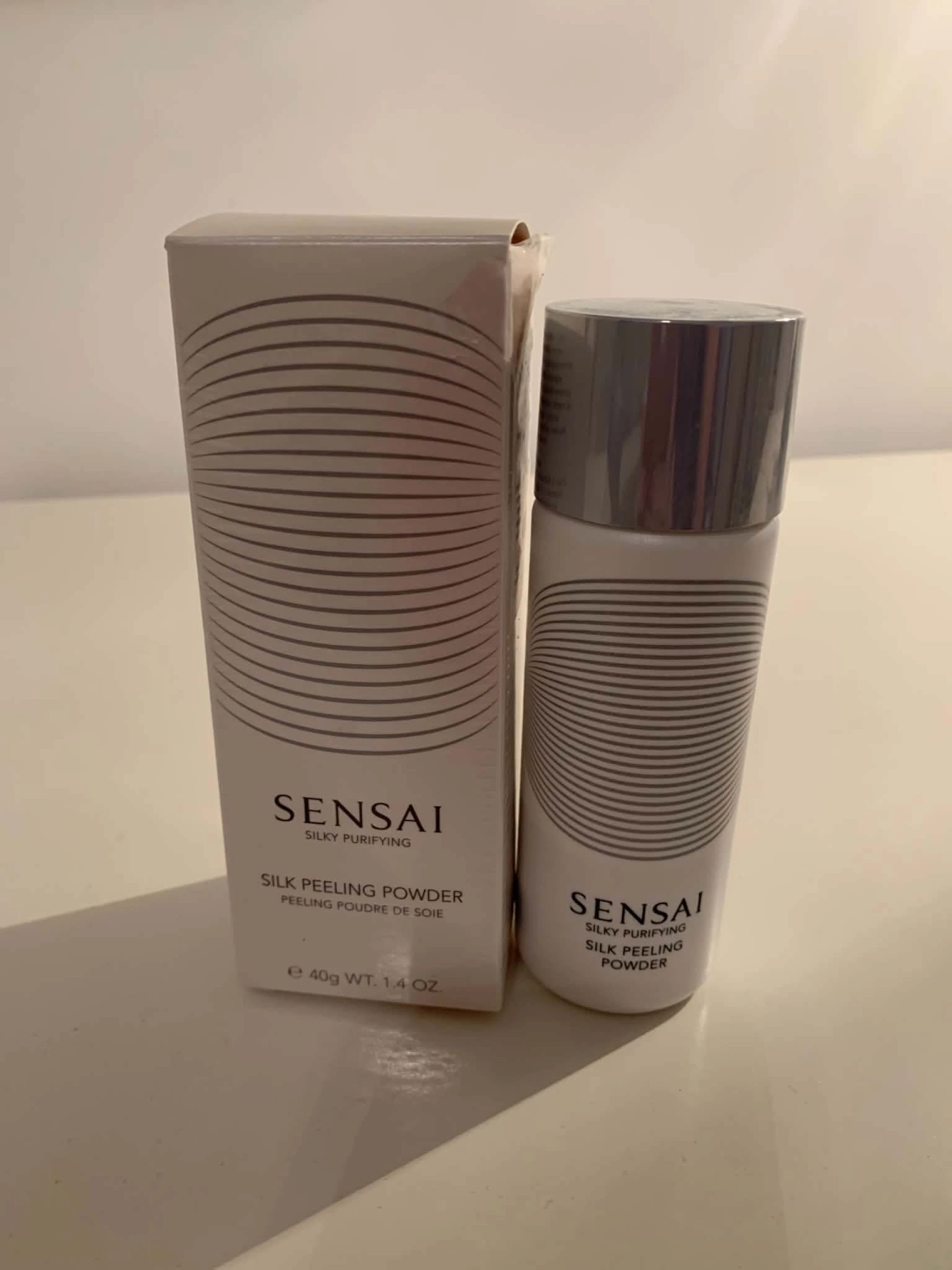Sensai Silky Purifying Peeling Powder