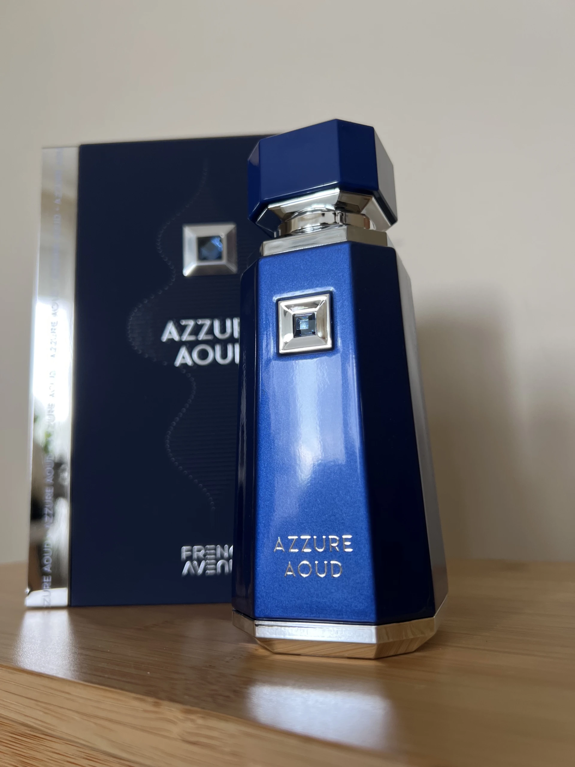 French Avenue Azzure Aoud (Crivelli Oud Maracuja)
