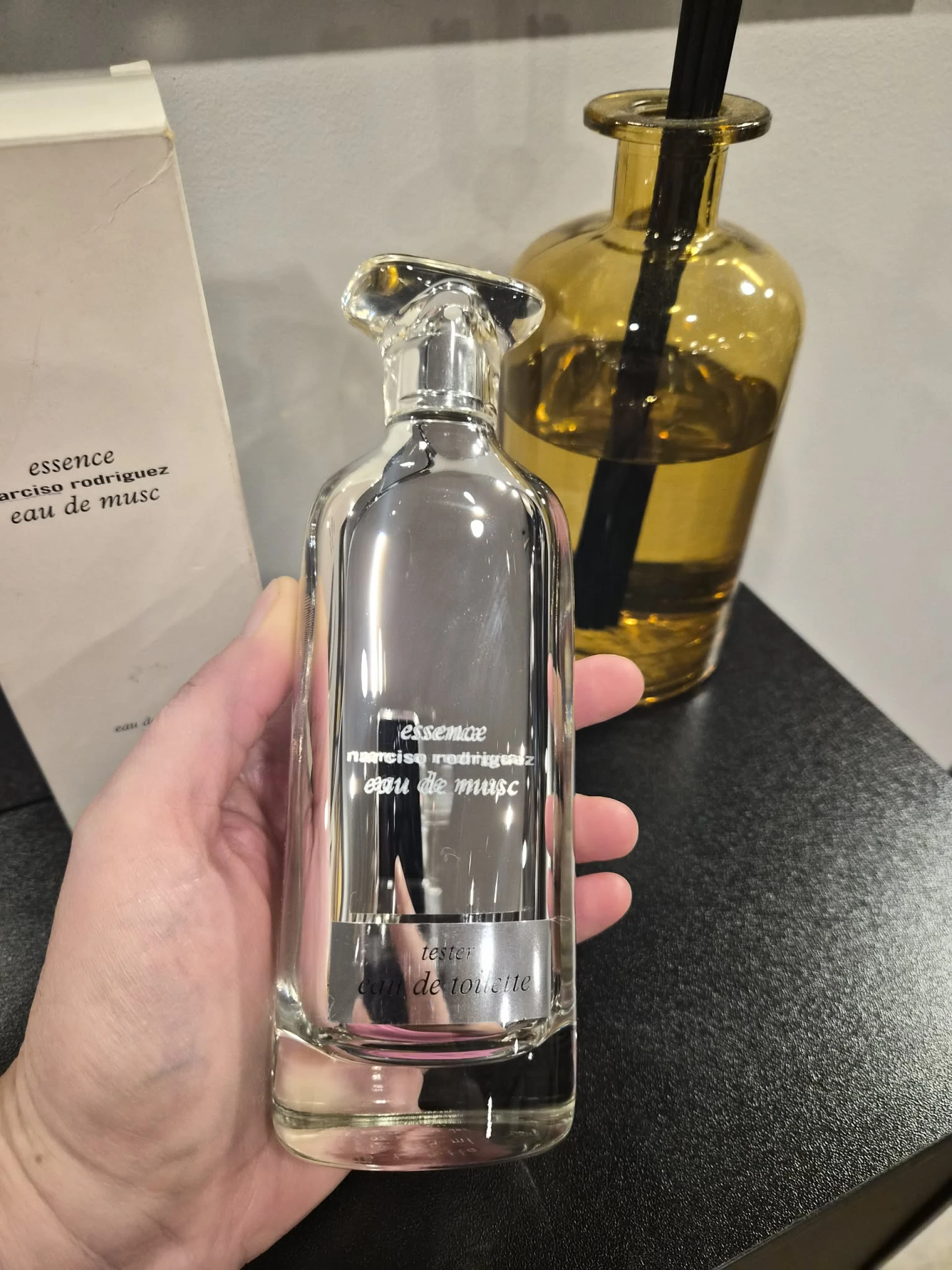 Narciso Rodriguez Essence Eau De Musc EDT