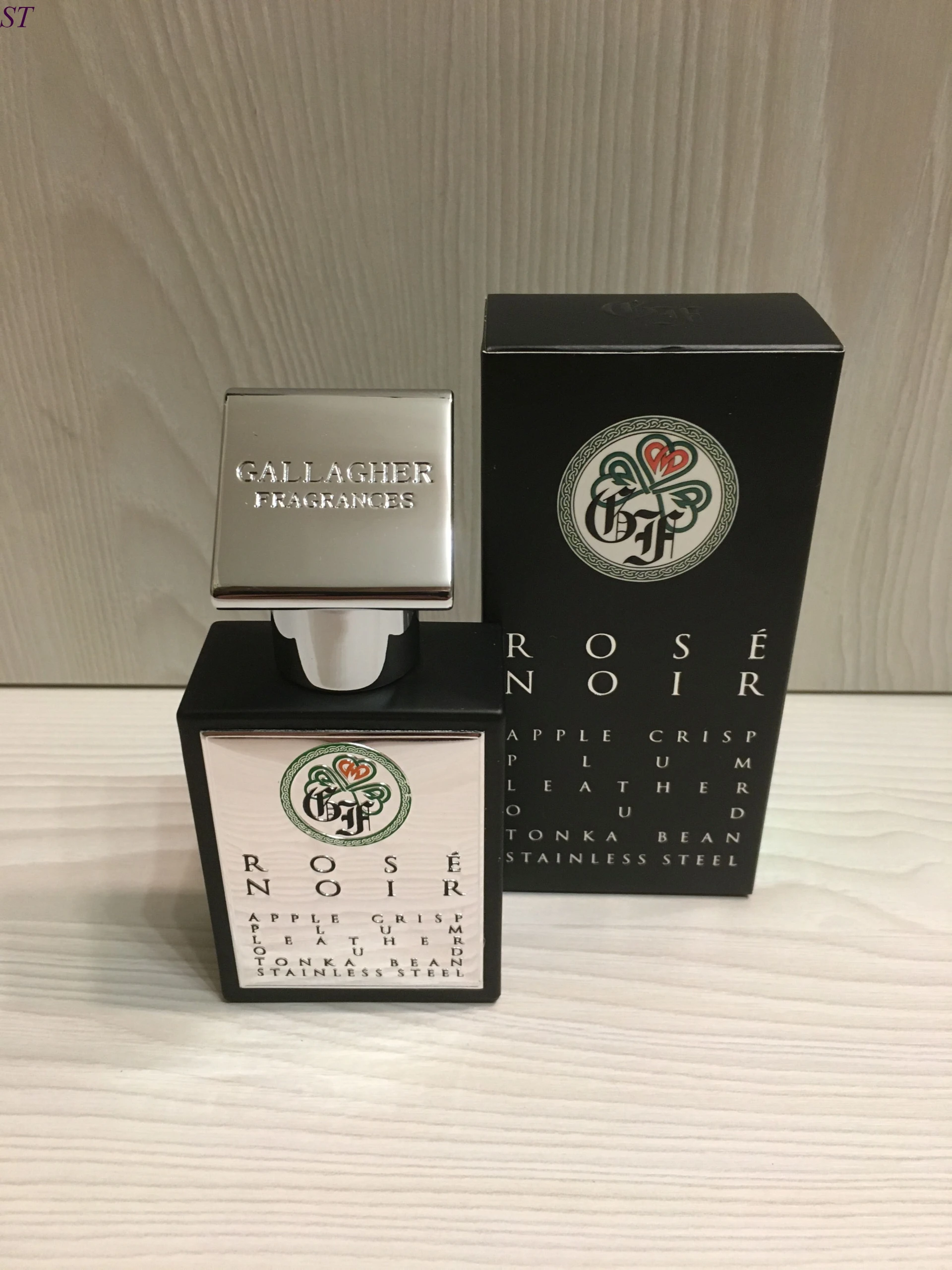 Gallagher Fragrances Rosé Noir EDP - fújós