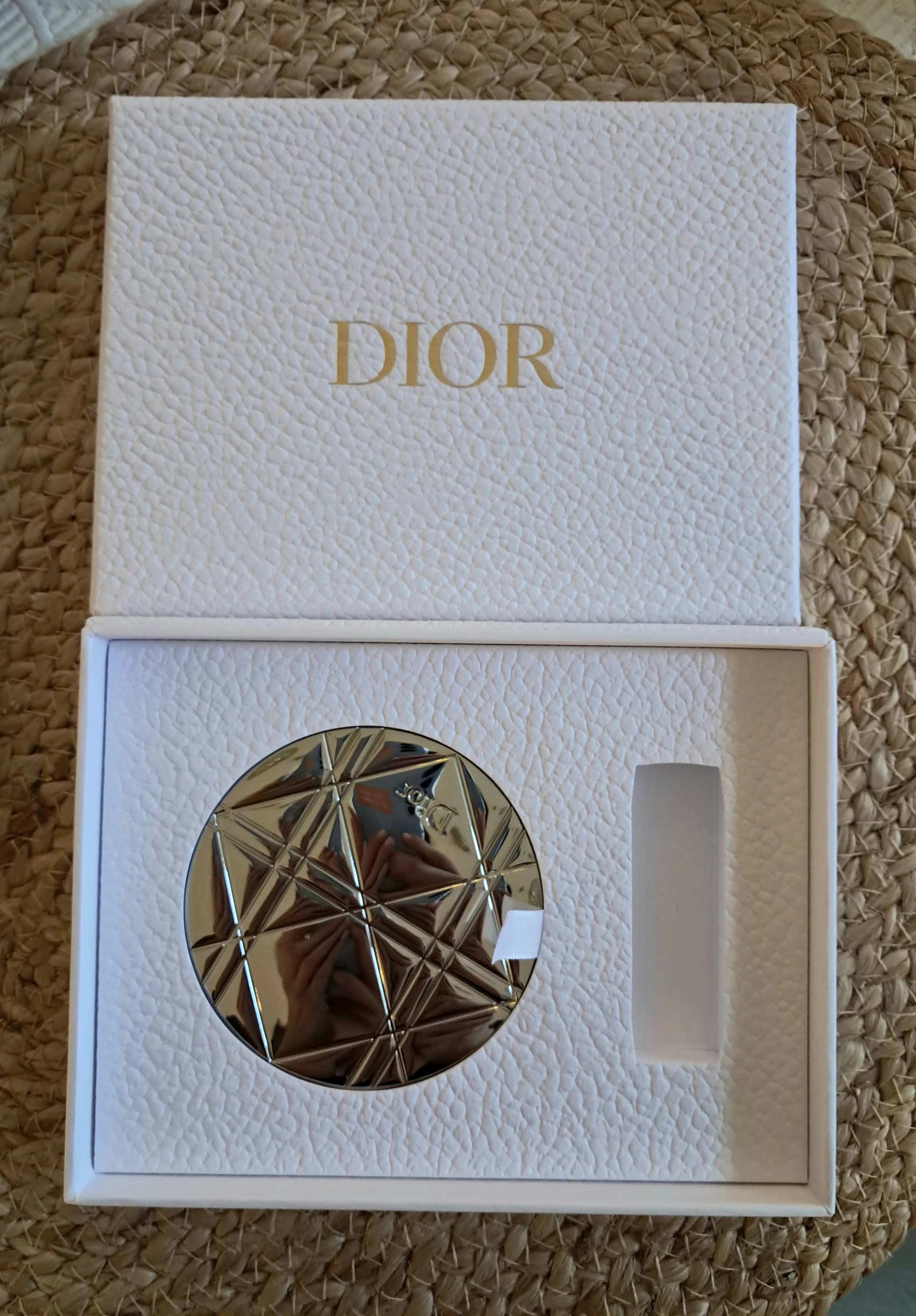 Dior zsebtükör