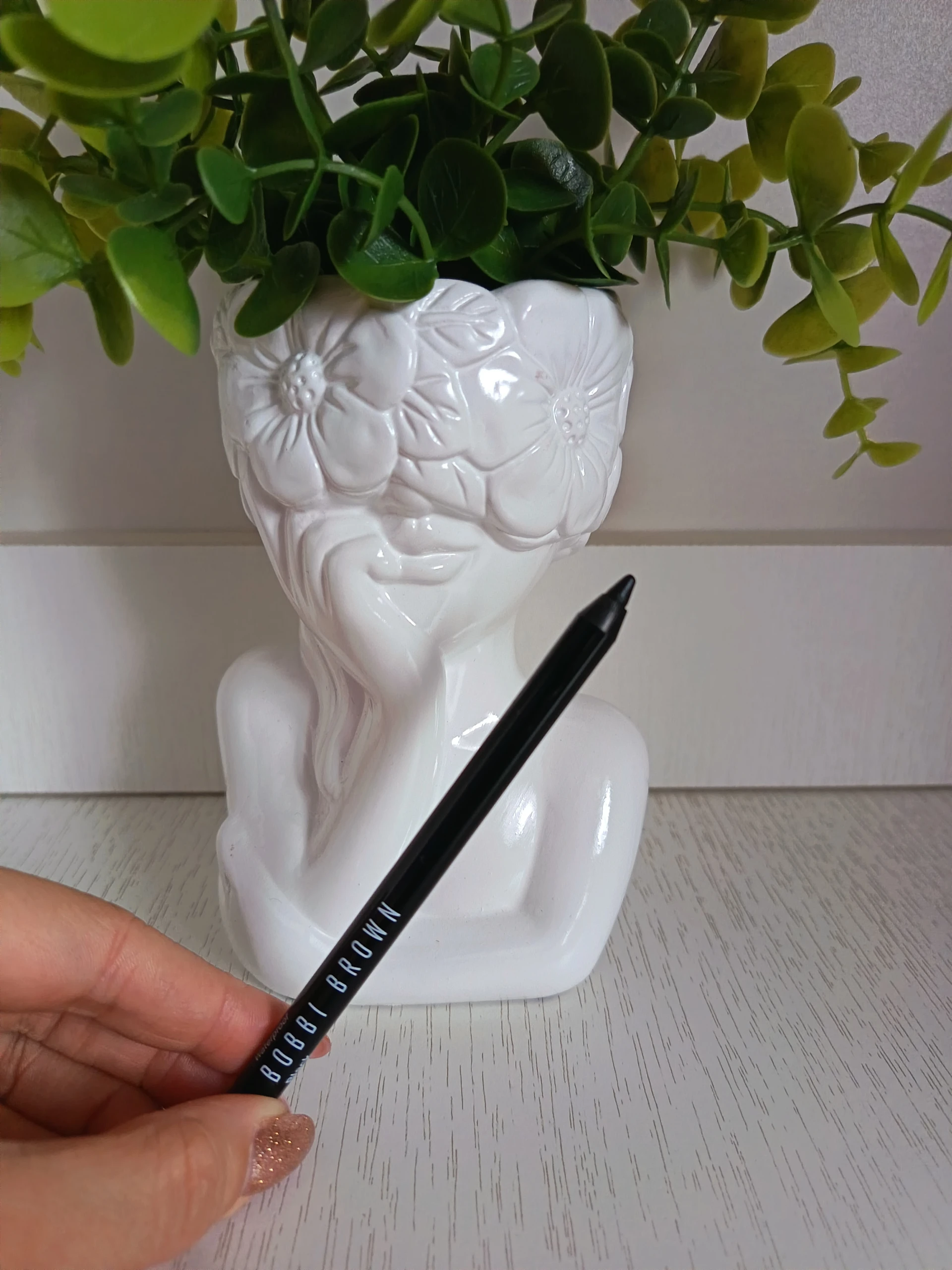 Bobbi Brown 24 Hour Kajal Waterproof Liner