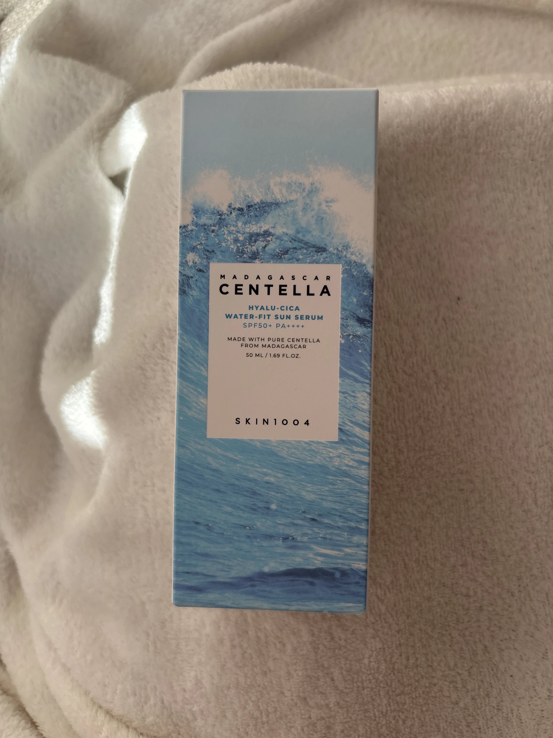 Madagascar Centella Hyalu-Cica Water-fit Sun Serum