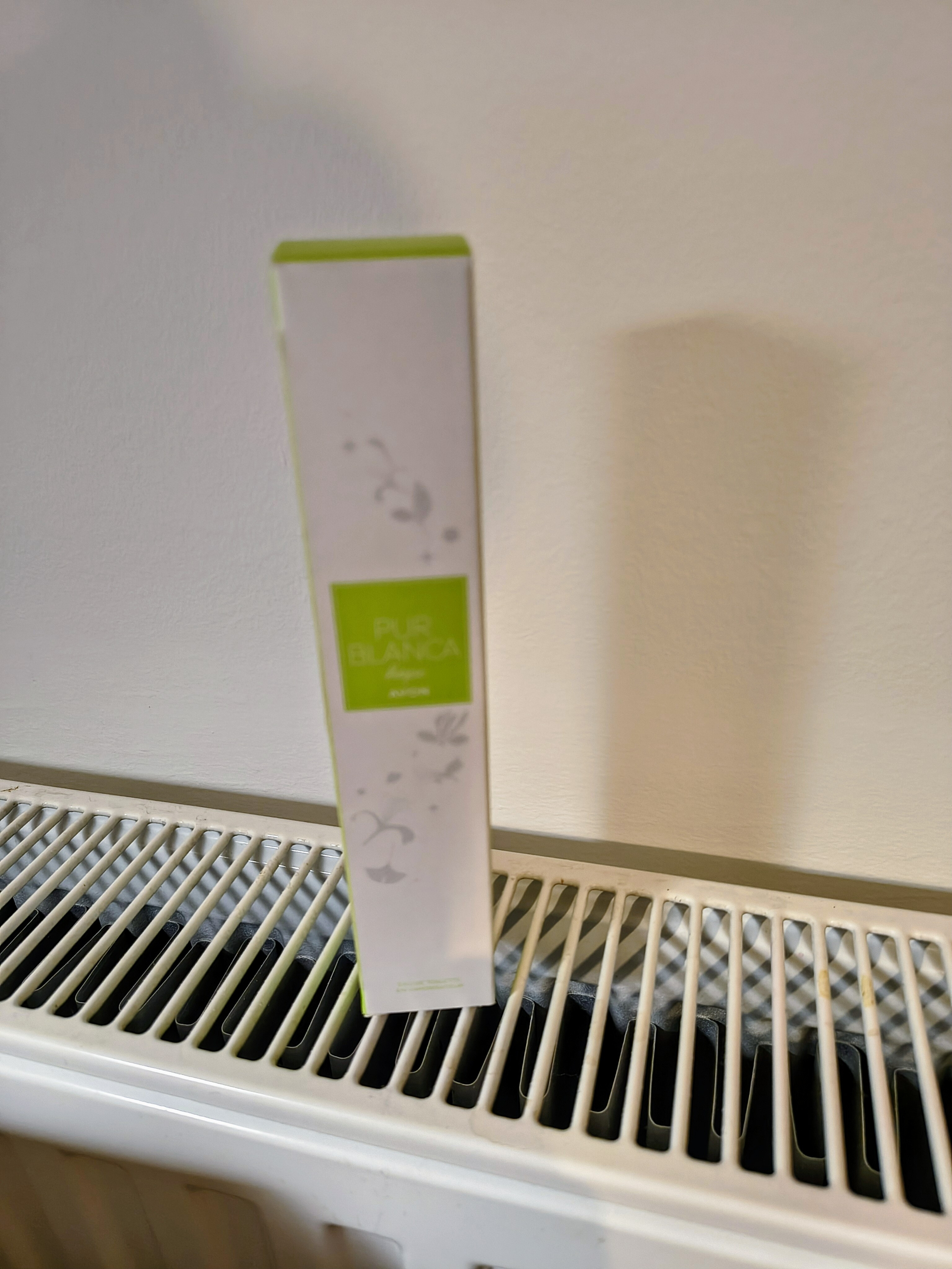 Avon Pur Blanca Hope