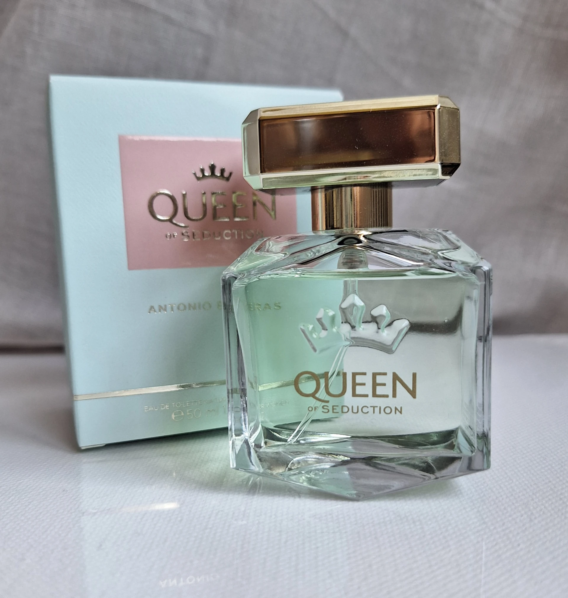 Queen Of Seduction Eau de Toilette