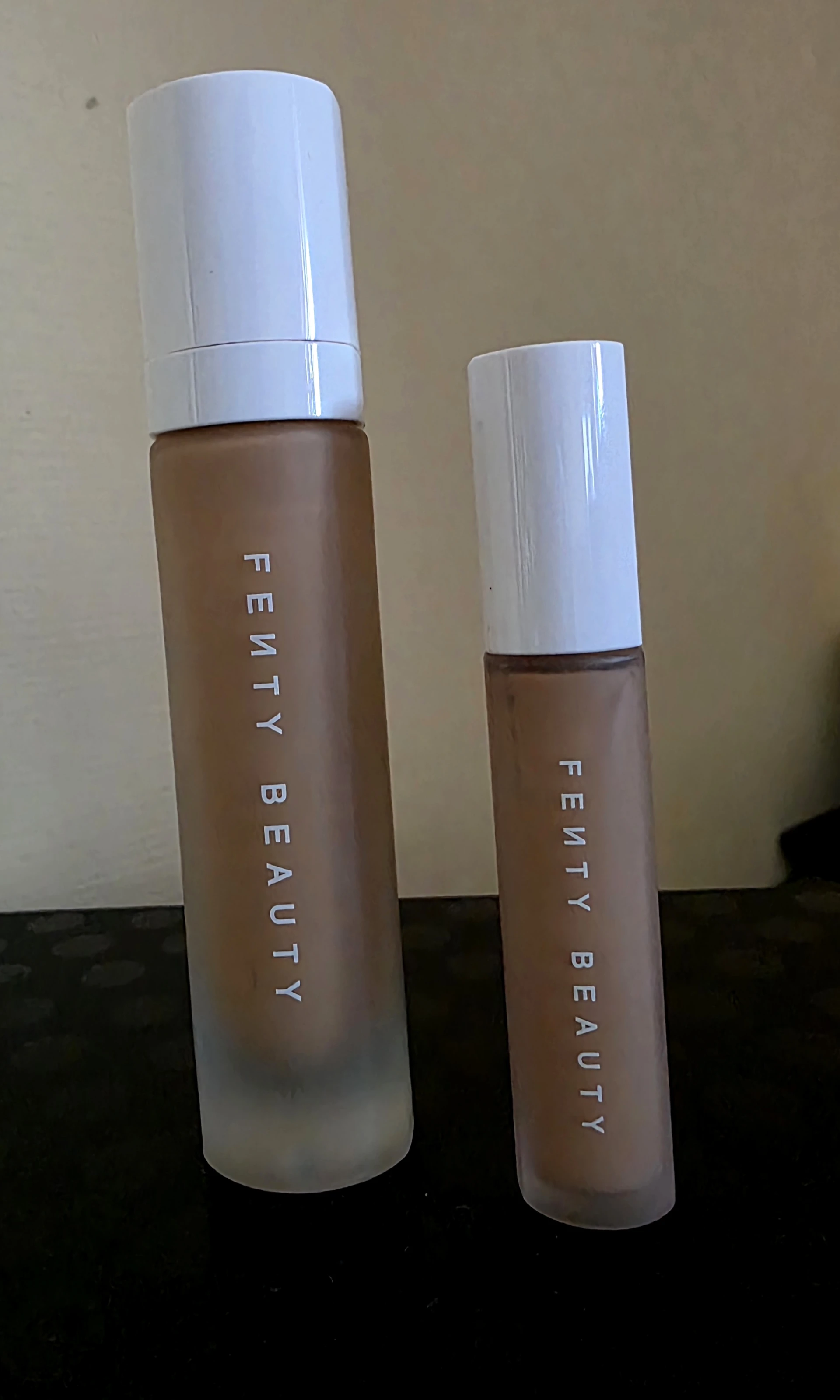 Fenty Beauty PRO FILT'R Soft Matte Longwear Foundation + Instant Retouch Concealer