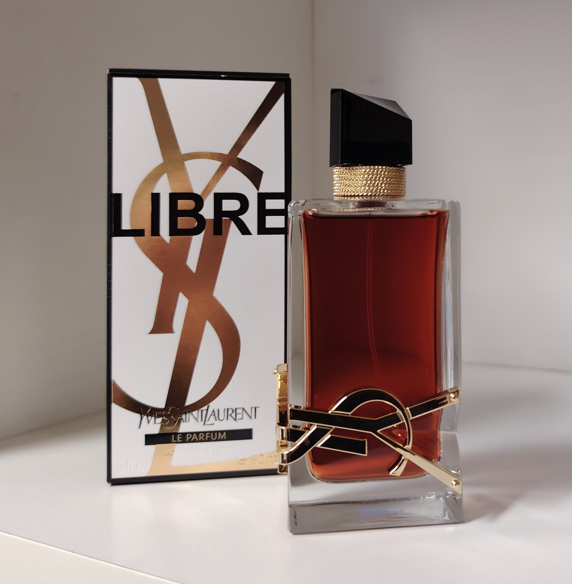 Yves Saint Laurent Libre Le Parfum fújósok