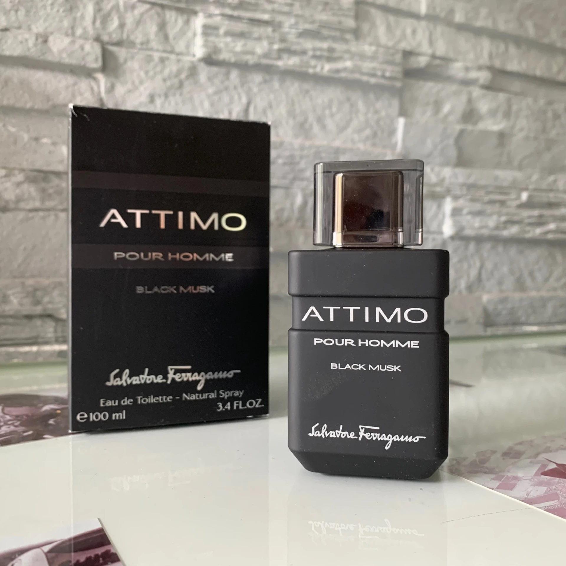 Salvatore Ferragamo Attimo Black Musk Pour Homme fújósok