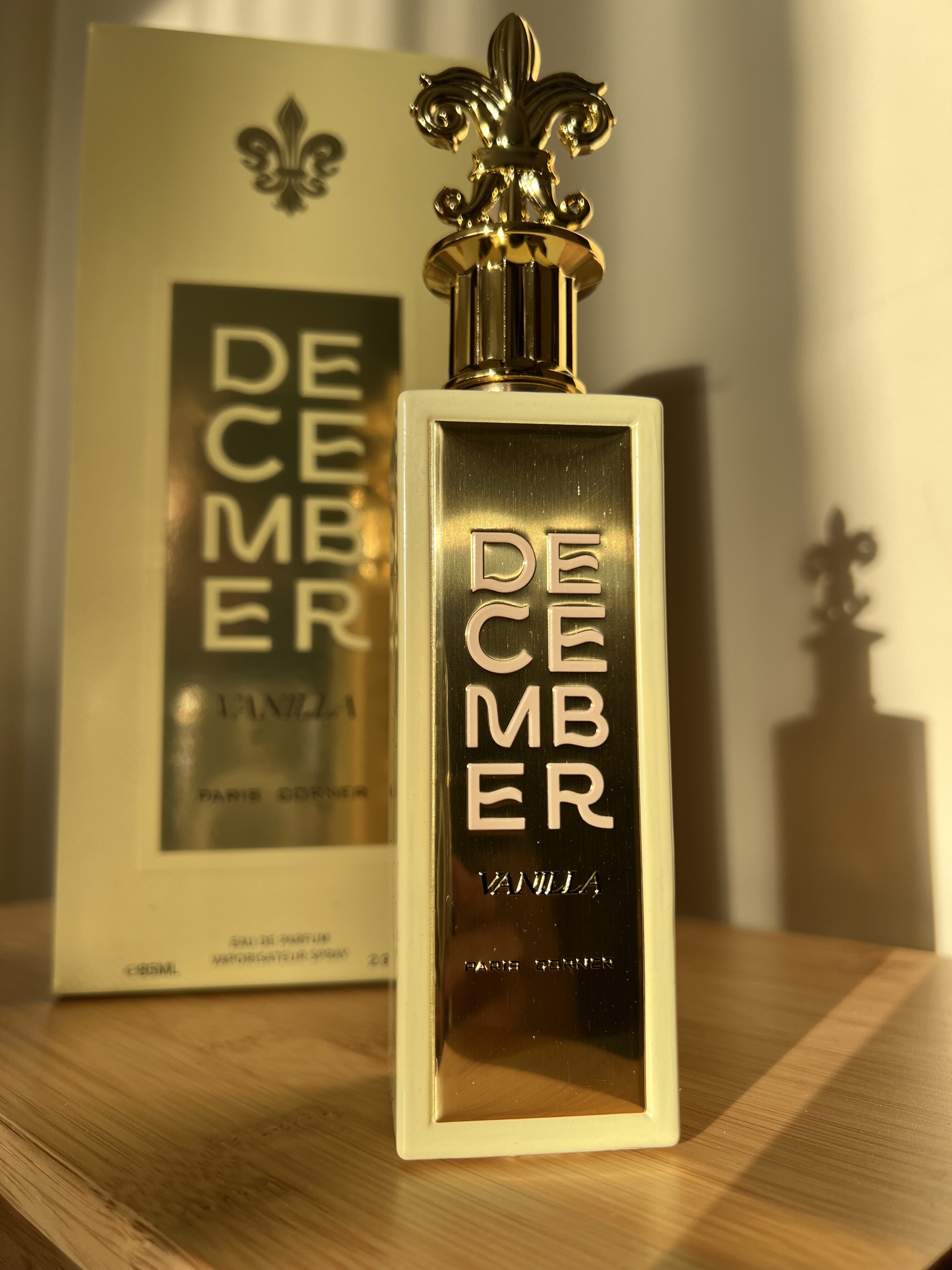 Paris Corner December Vanilla