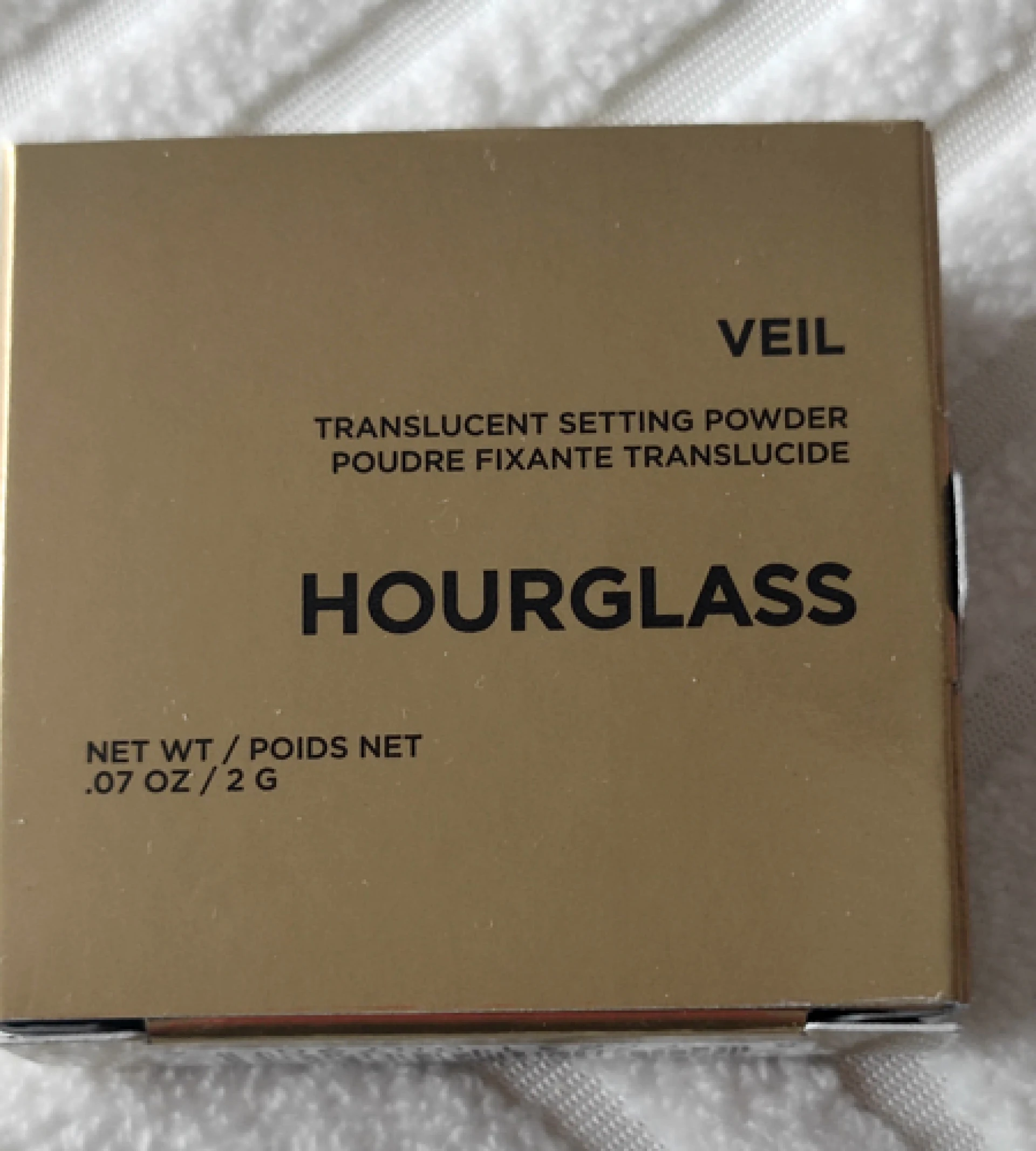 Hourglass Veil™ Translucent Setting Powder