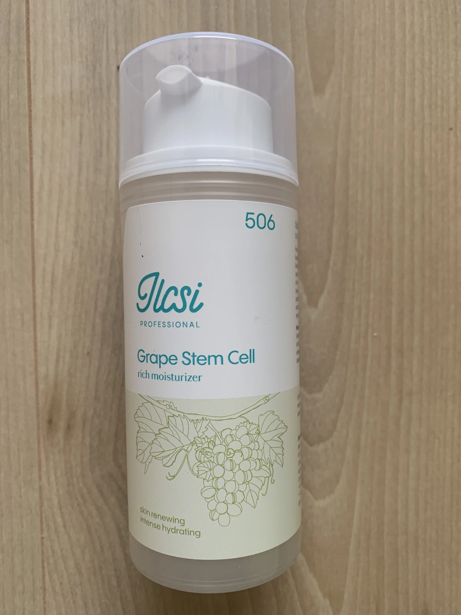 Ilcsi 100ml Szőlőőssejtes intenzív tápláló krém