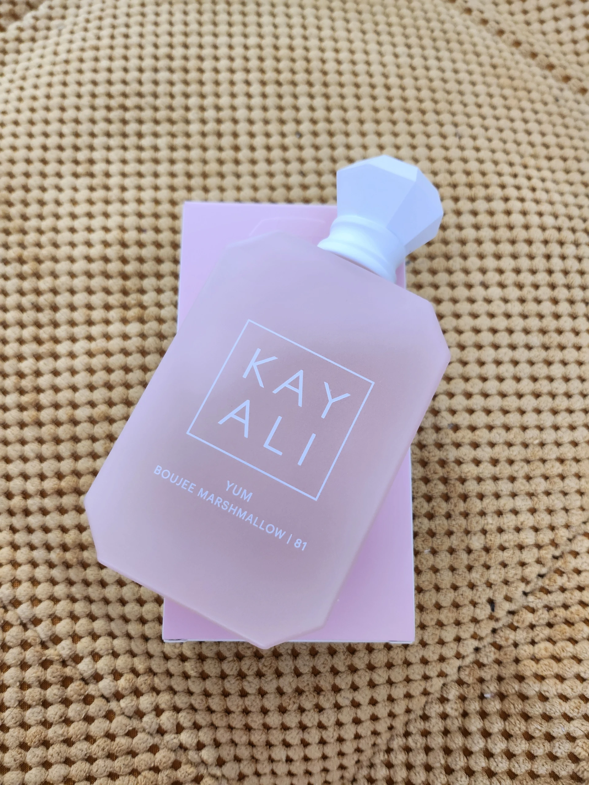 Kayali Yum Boujee Marshmallow 81