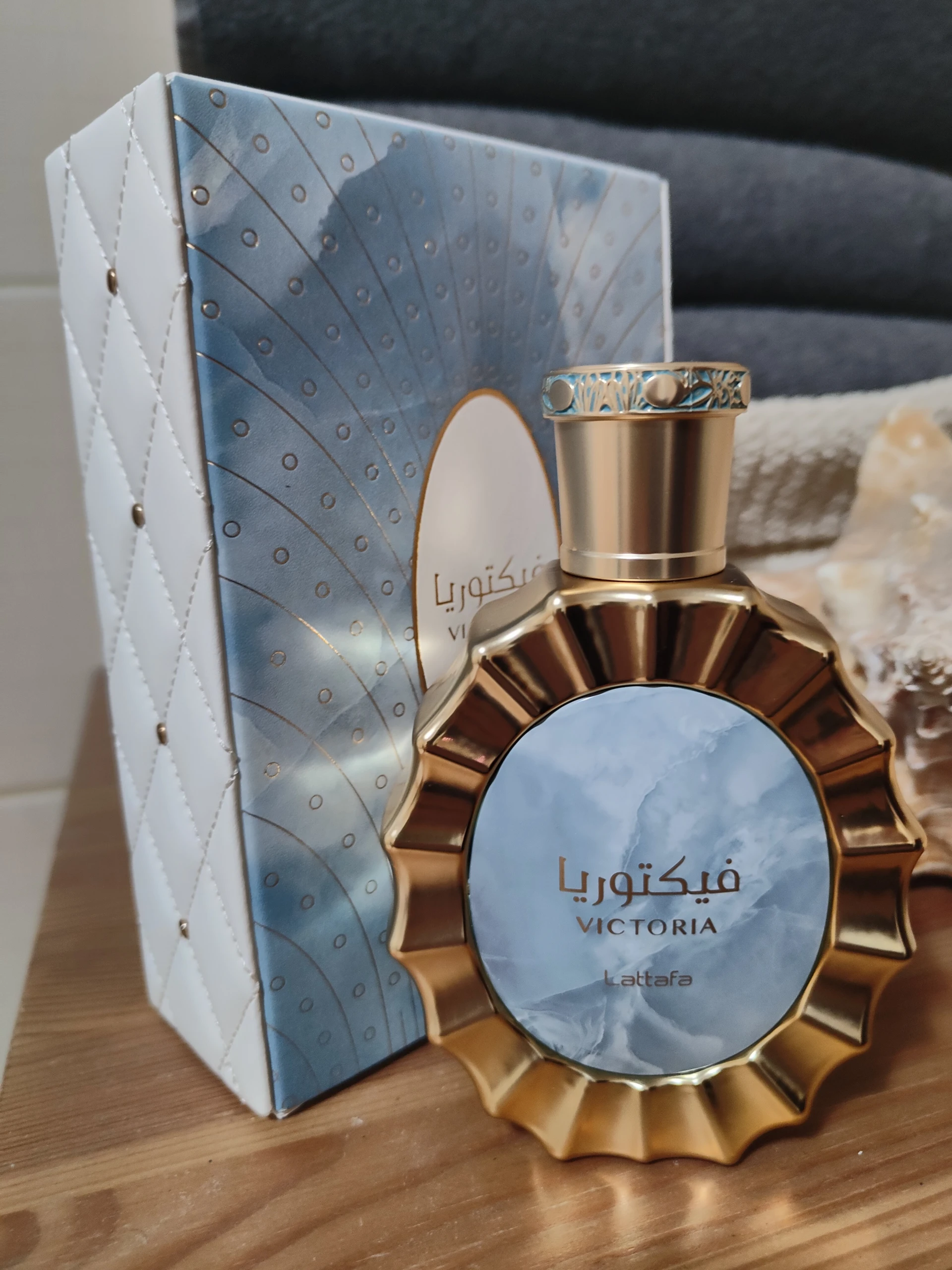 Lattafa Victoria 100 ml