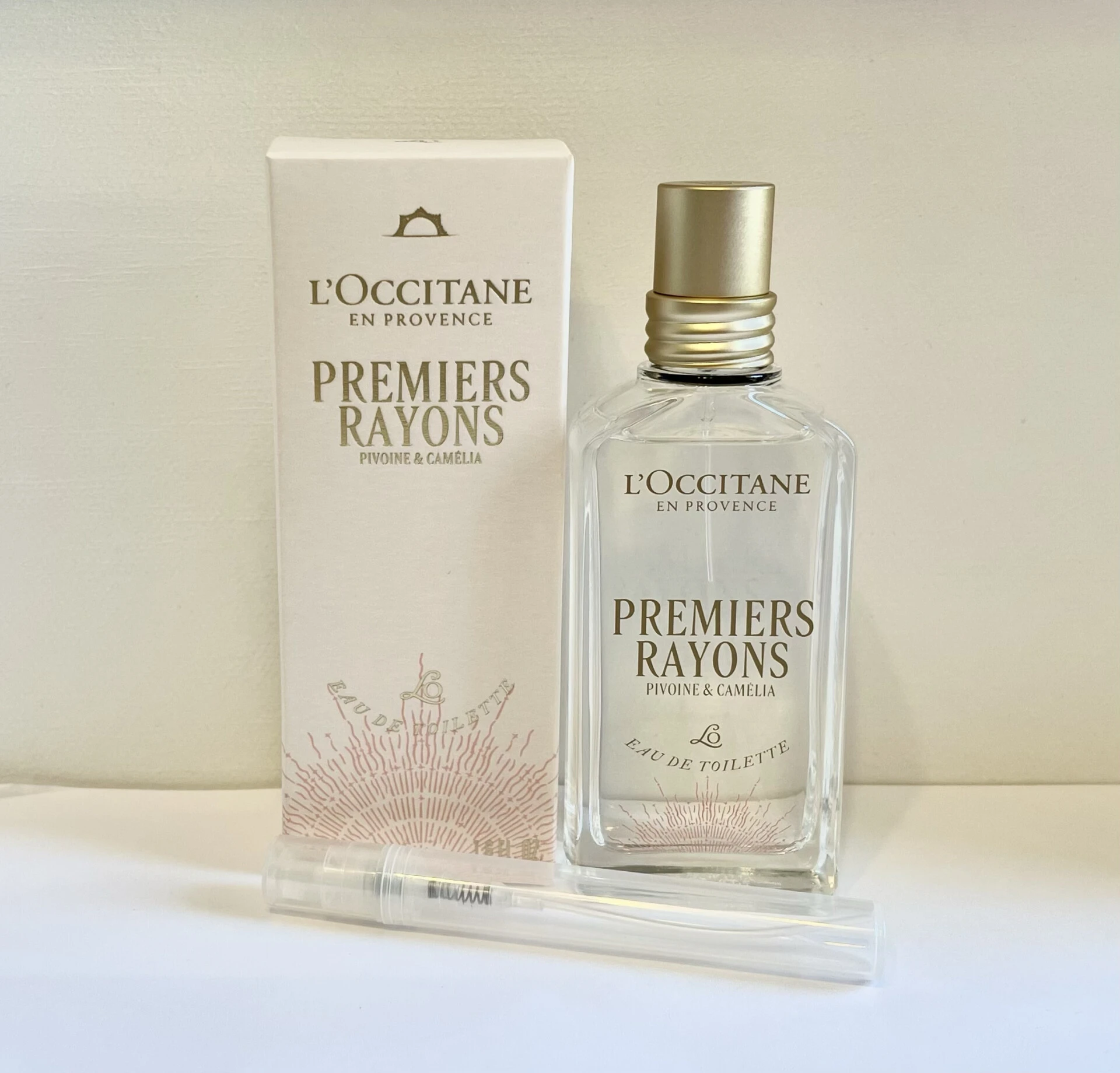 2700Ft/5ml - új, 2025.tél limitált illat - L'Occitane Premiers Rayons Pivoine & Camélia EDT