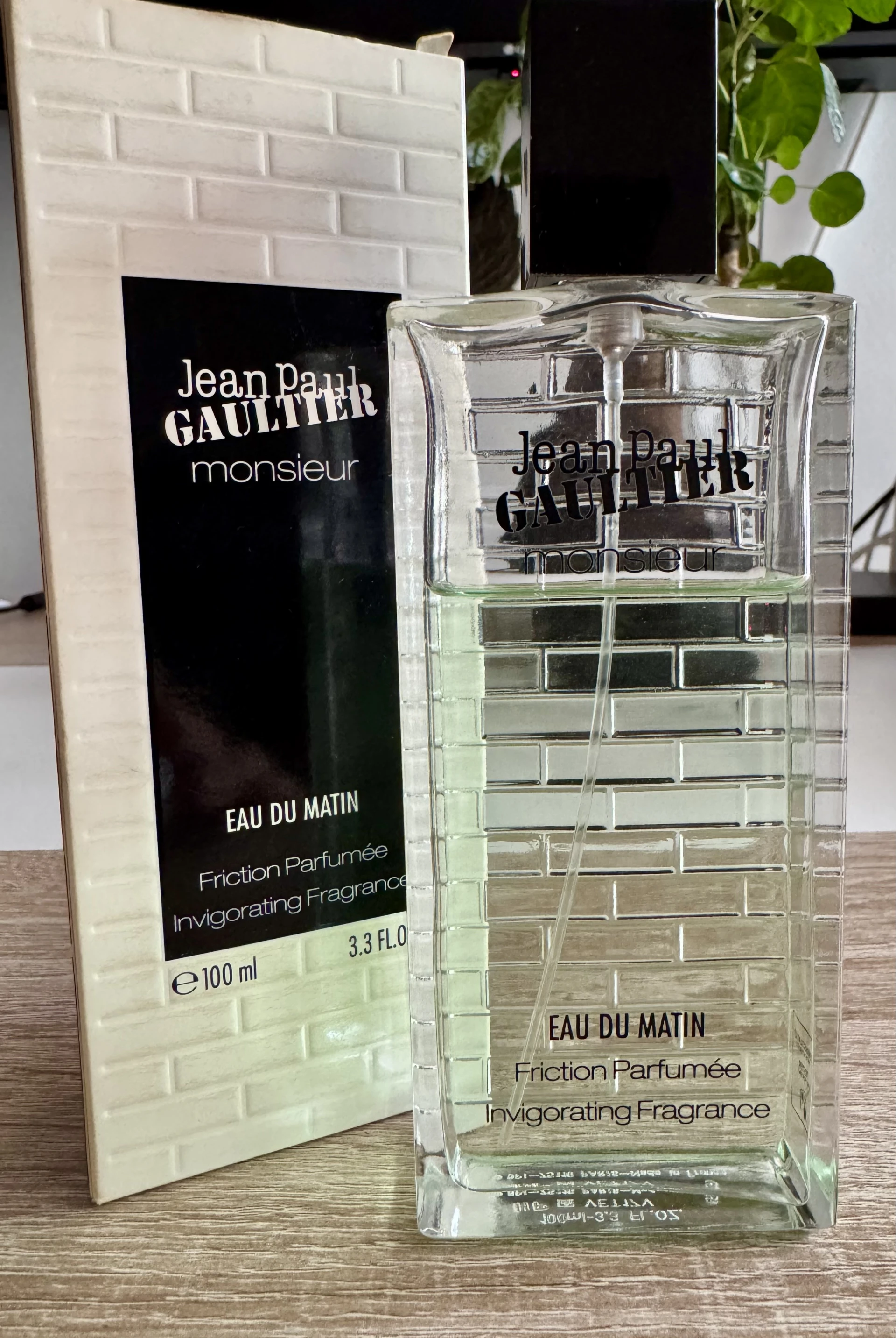 Üvegében, JPG Monsieur Eau du Matin