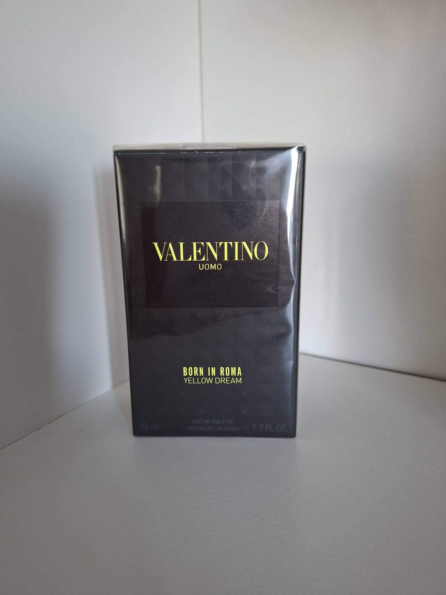 Valentino Uomo Born In Roma Yellow Dream EDT 50 ml