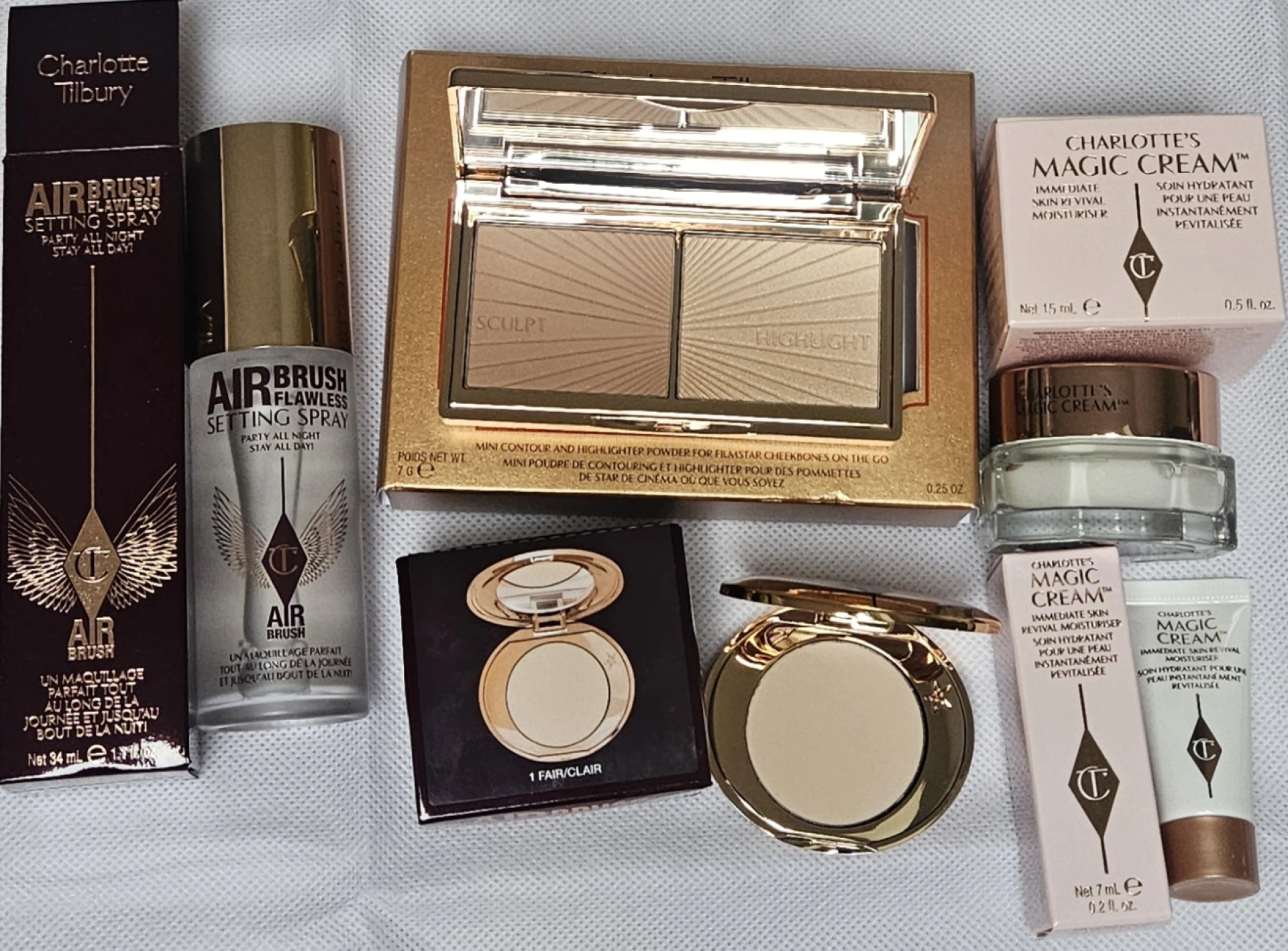 Charlotte Tilbury utazó méretű sminkek