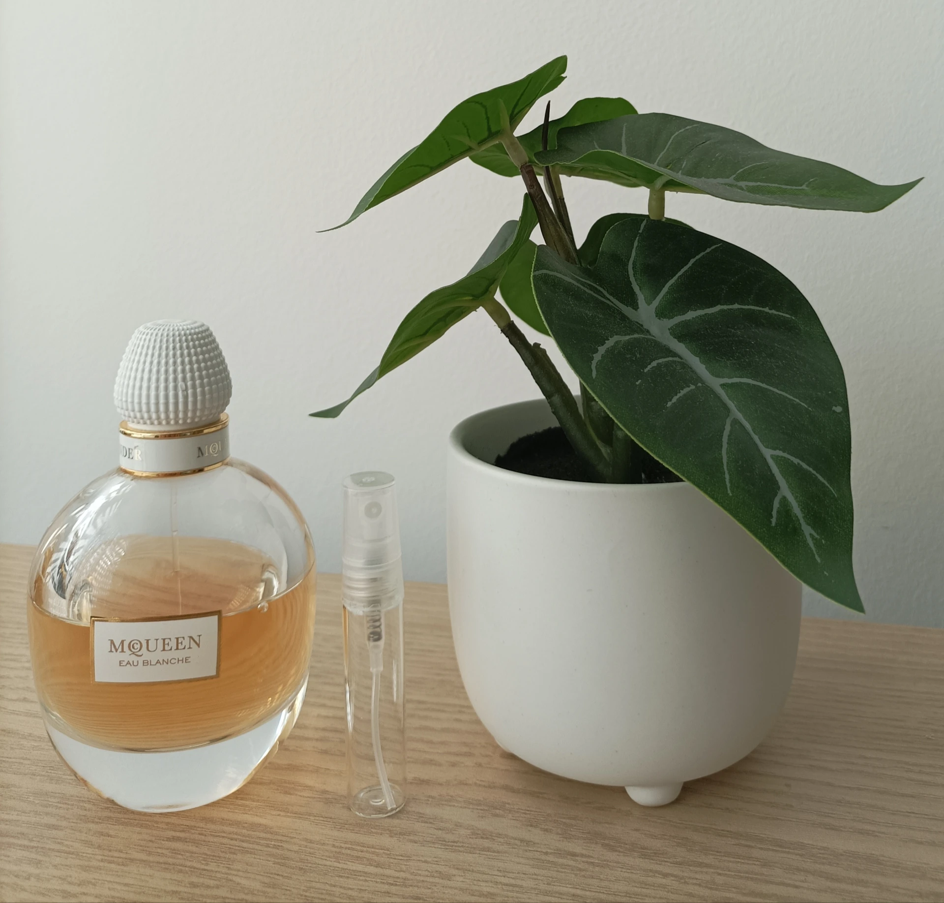 Alexander McQueen McQueen Eau Blanche EDP