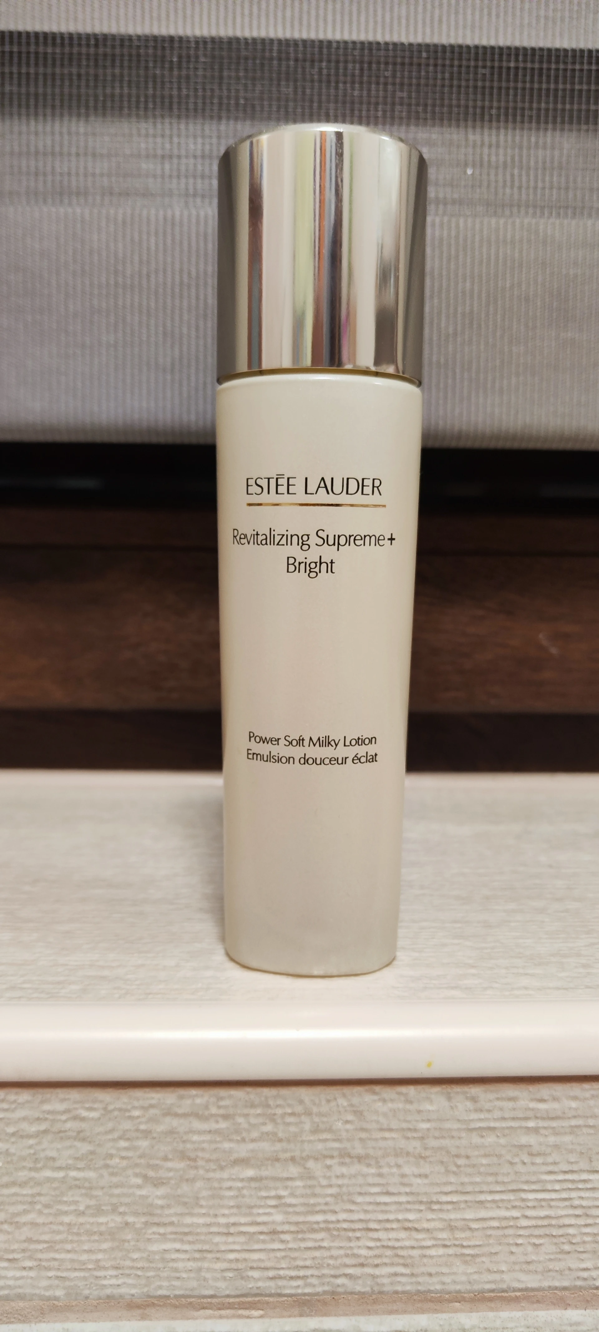 Estée Lauder anti aging testápoló