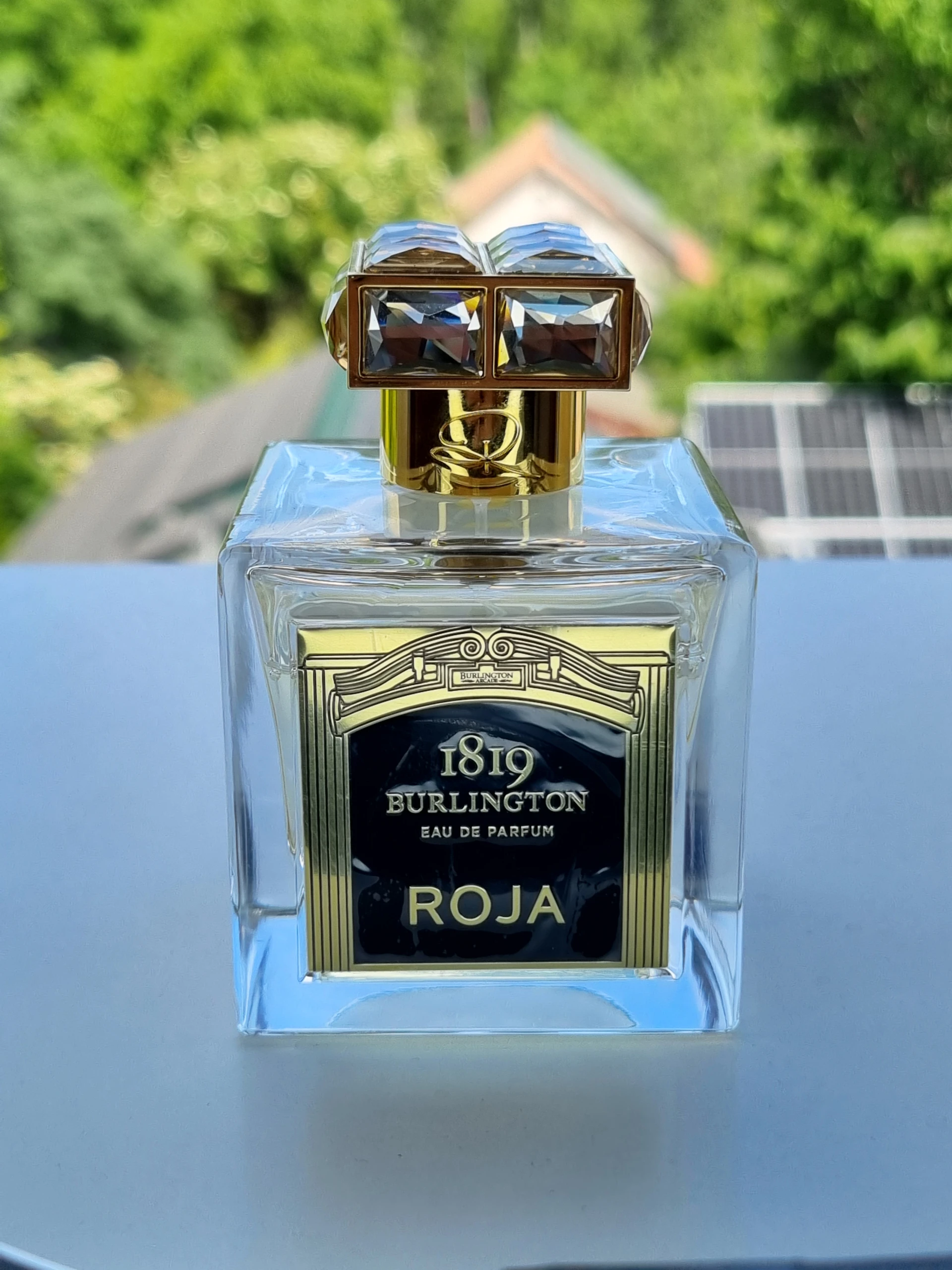 Roja – Burlington 1819 Dekant