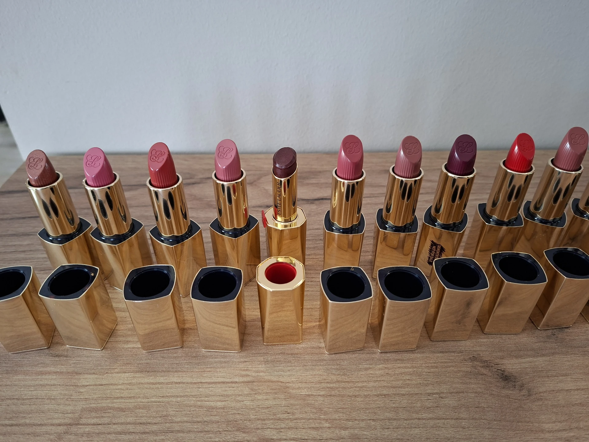 Estée Lauder Pure Color Crystal Ajakrúzs