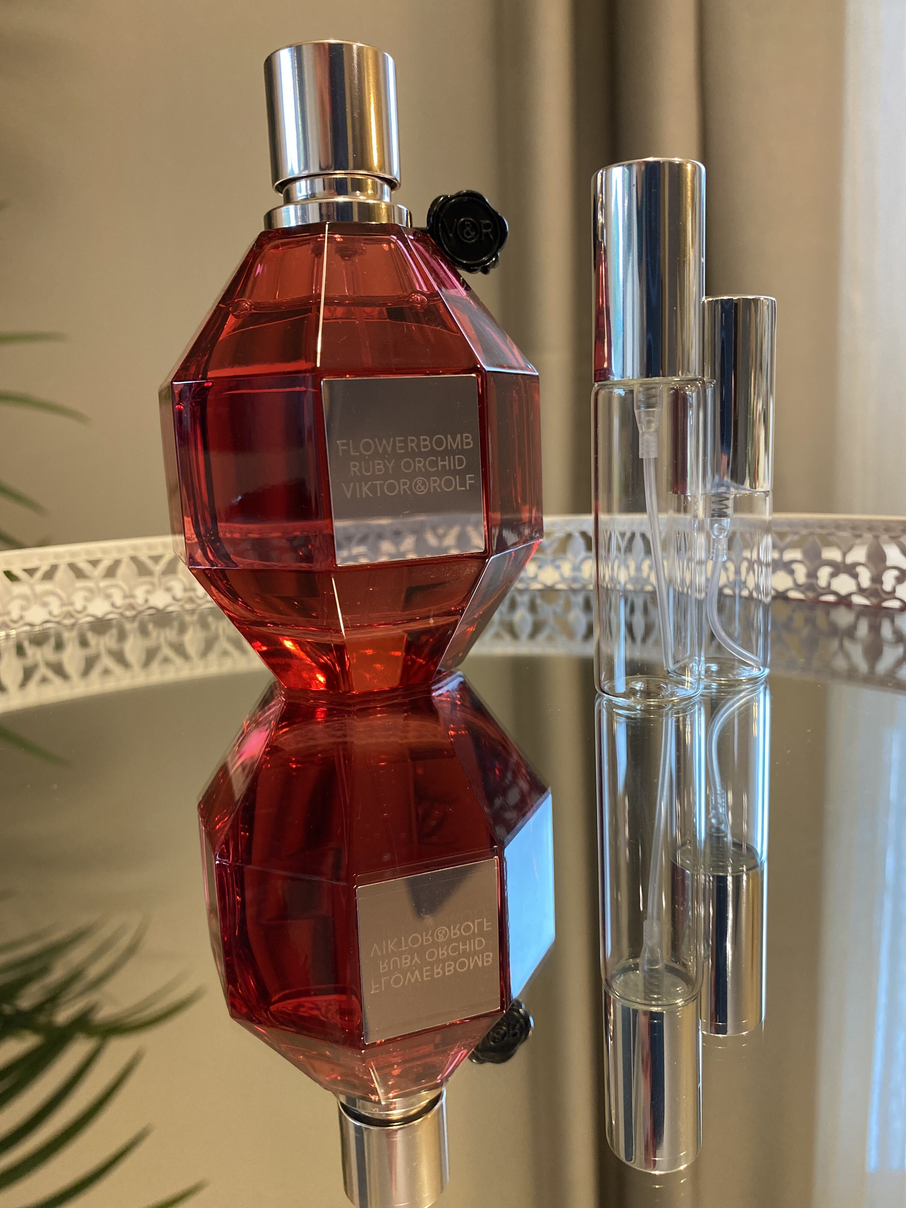 Viktor&Rolf Flowerbomb Ruby Orchid EDP dekantok